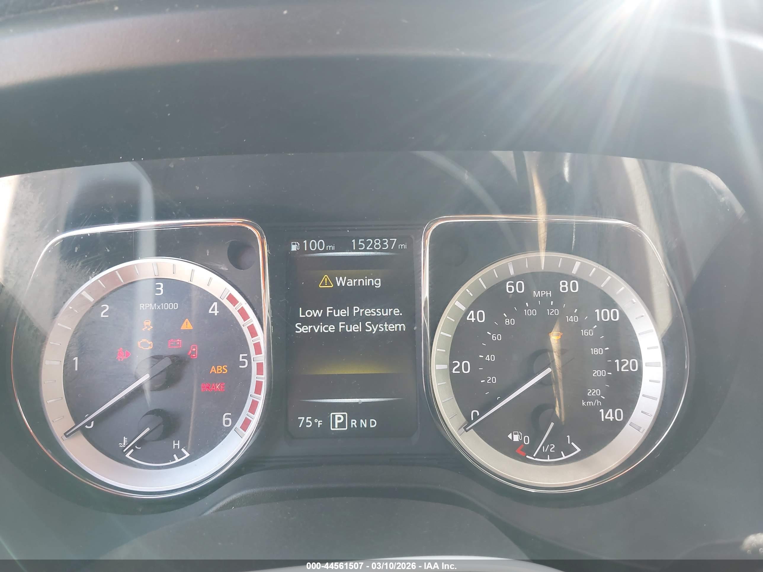 NISSAN TITAN image 7