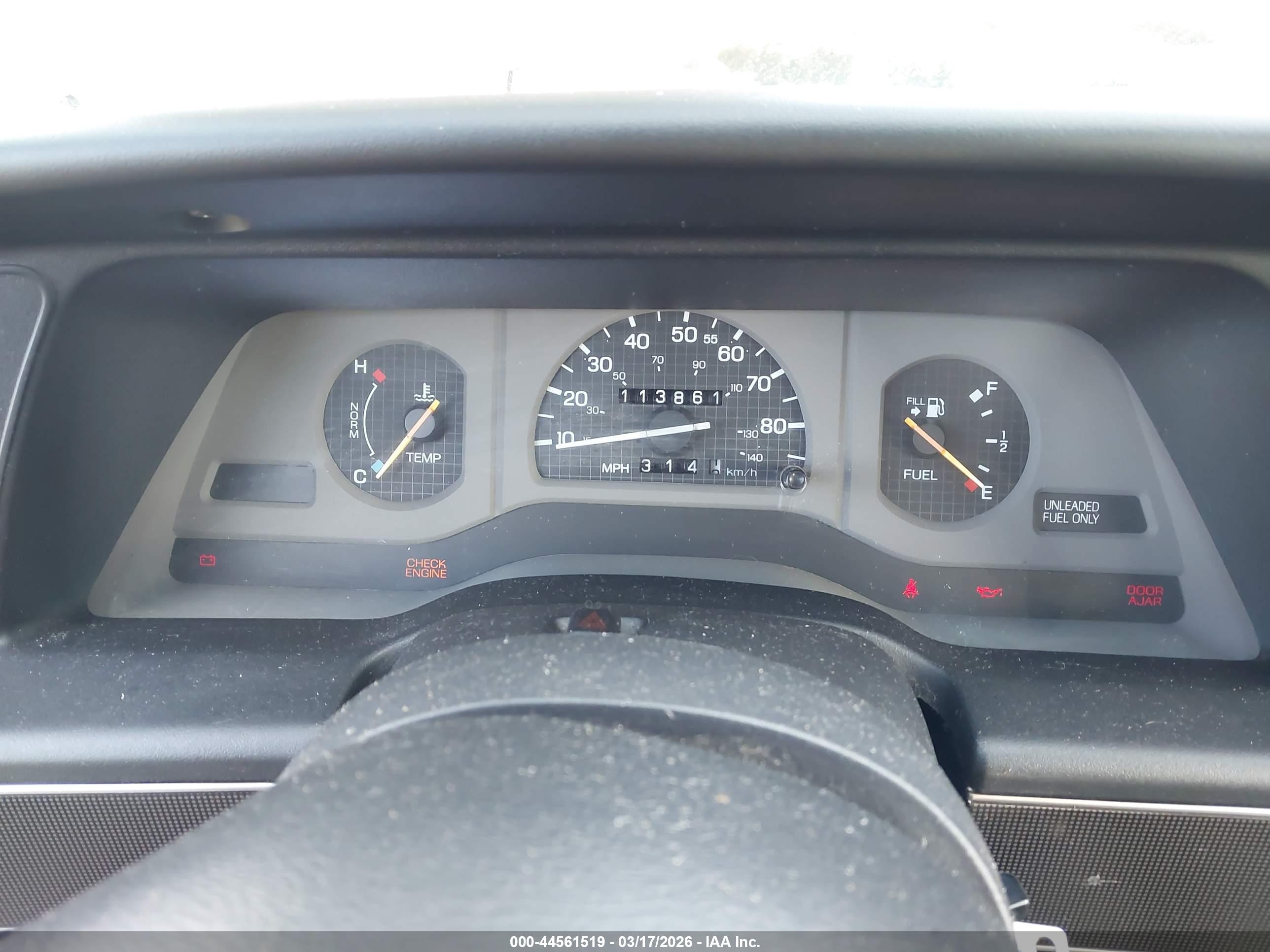 FORD THUNDERBIRD image 7