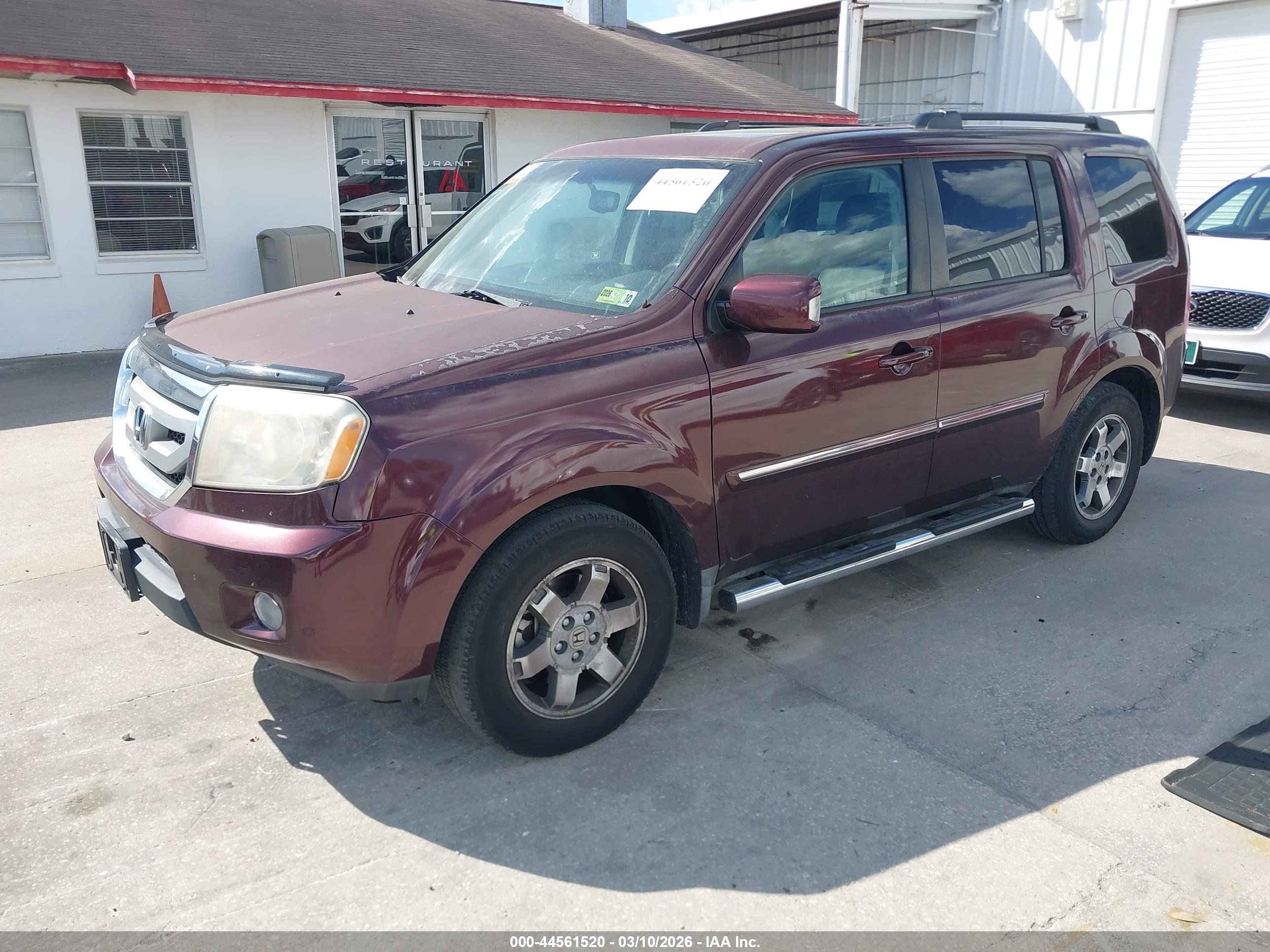 HONDA PILOT image 2