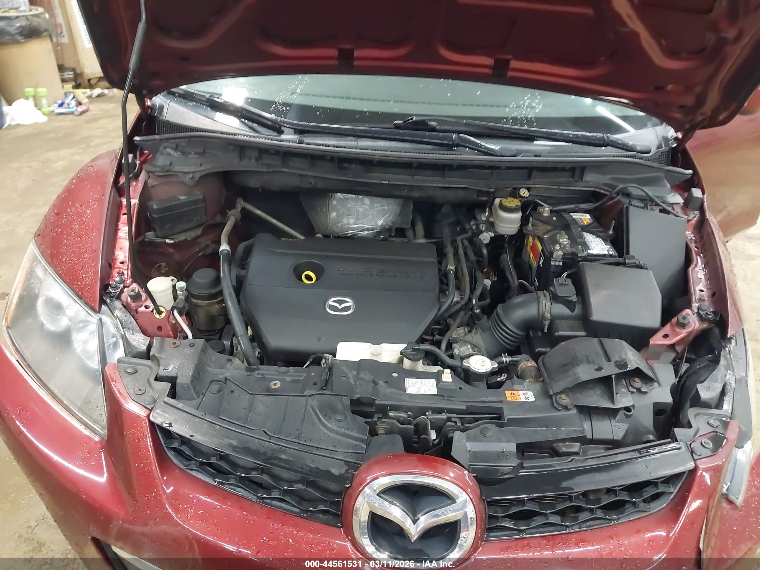 MAZDA CX-7 image 10