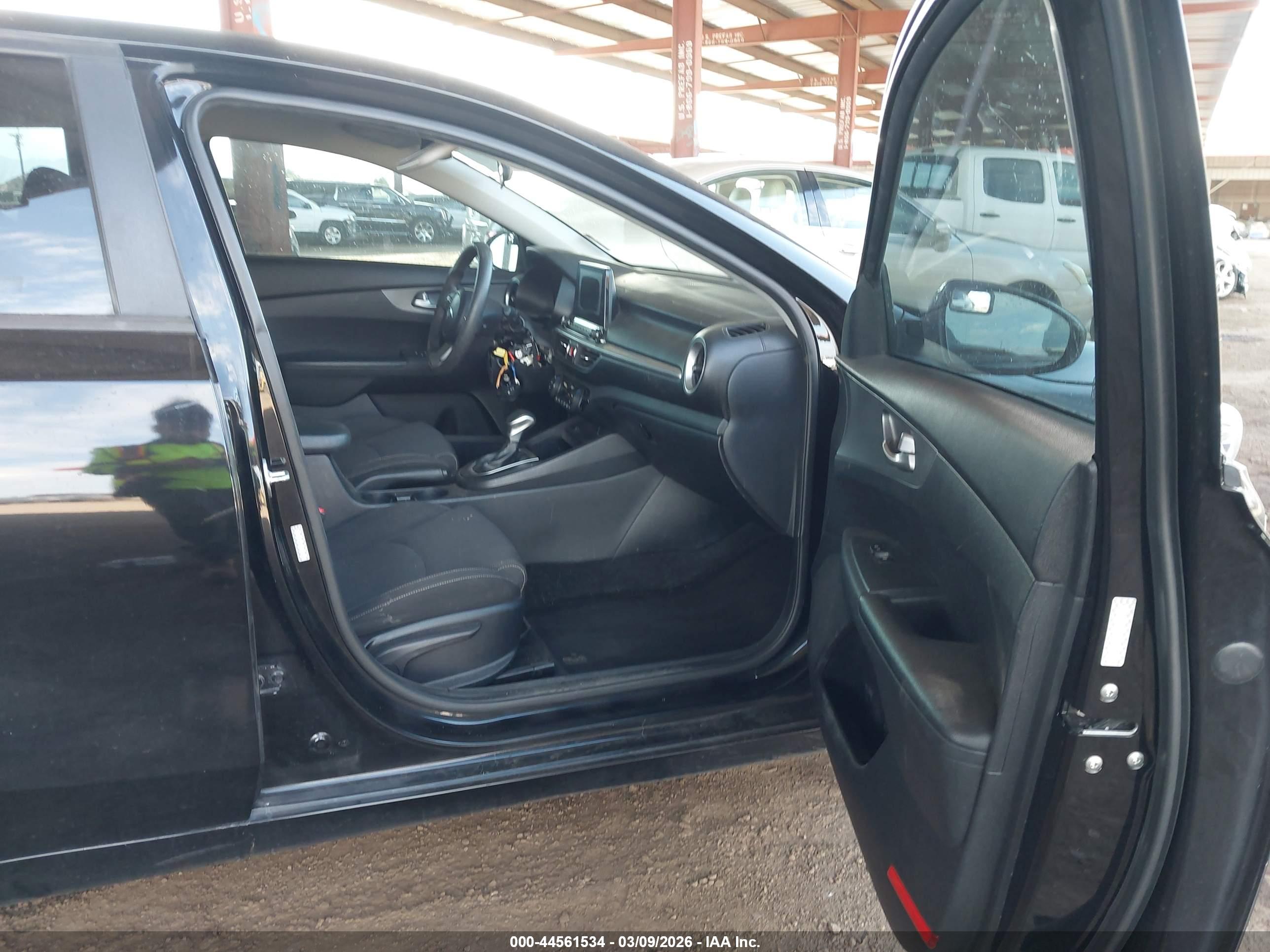 KIA FORTE image 5