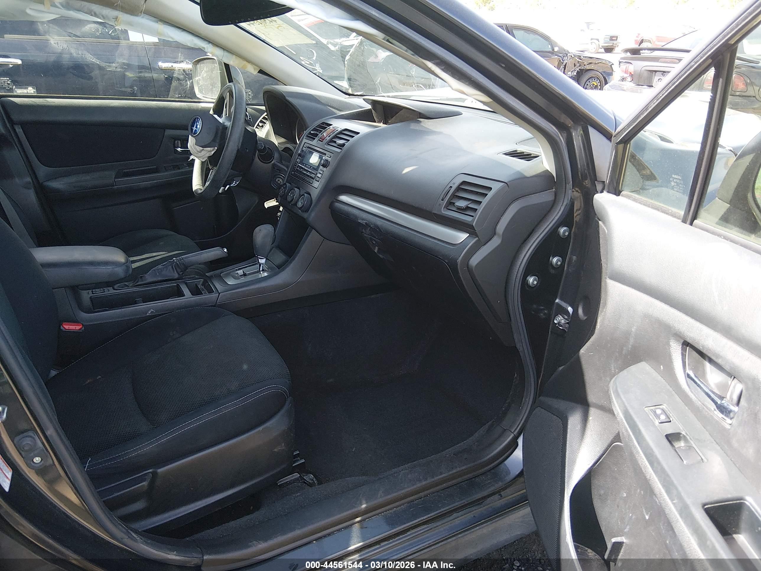 SUBARU XV image 5