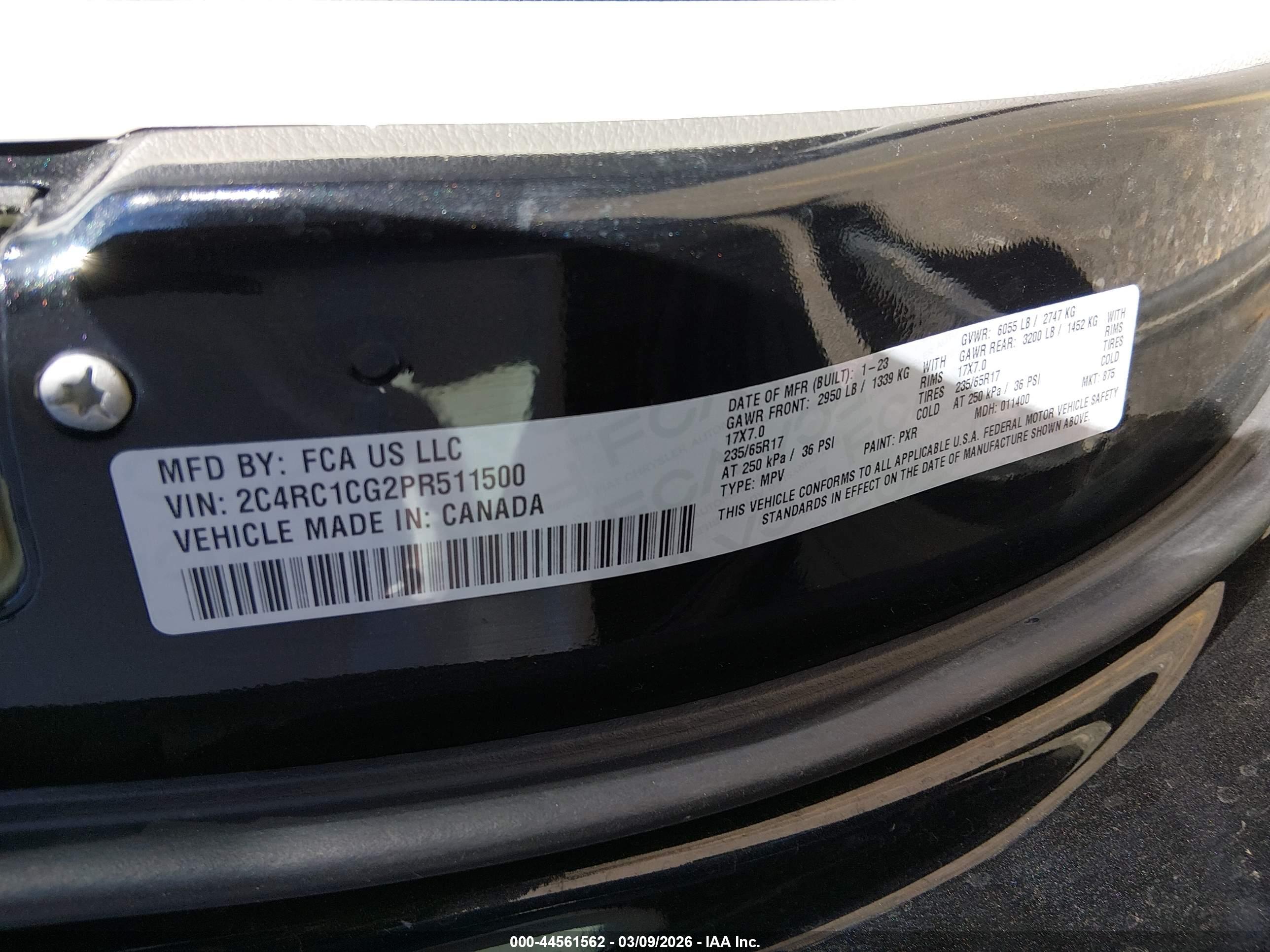 CHRYSLER VOYAGER image 9