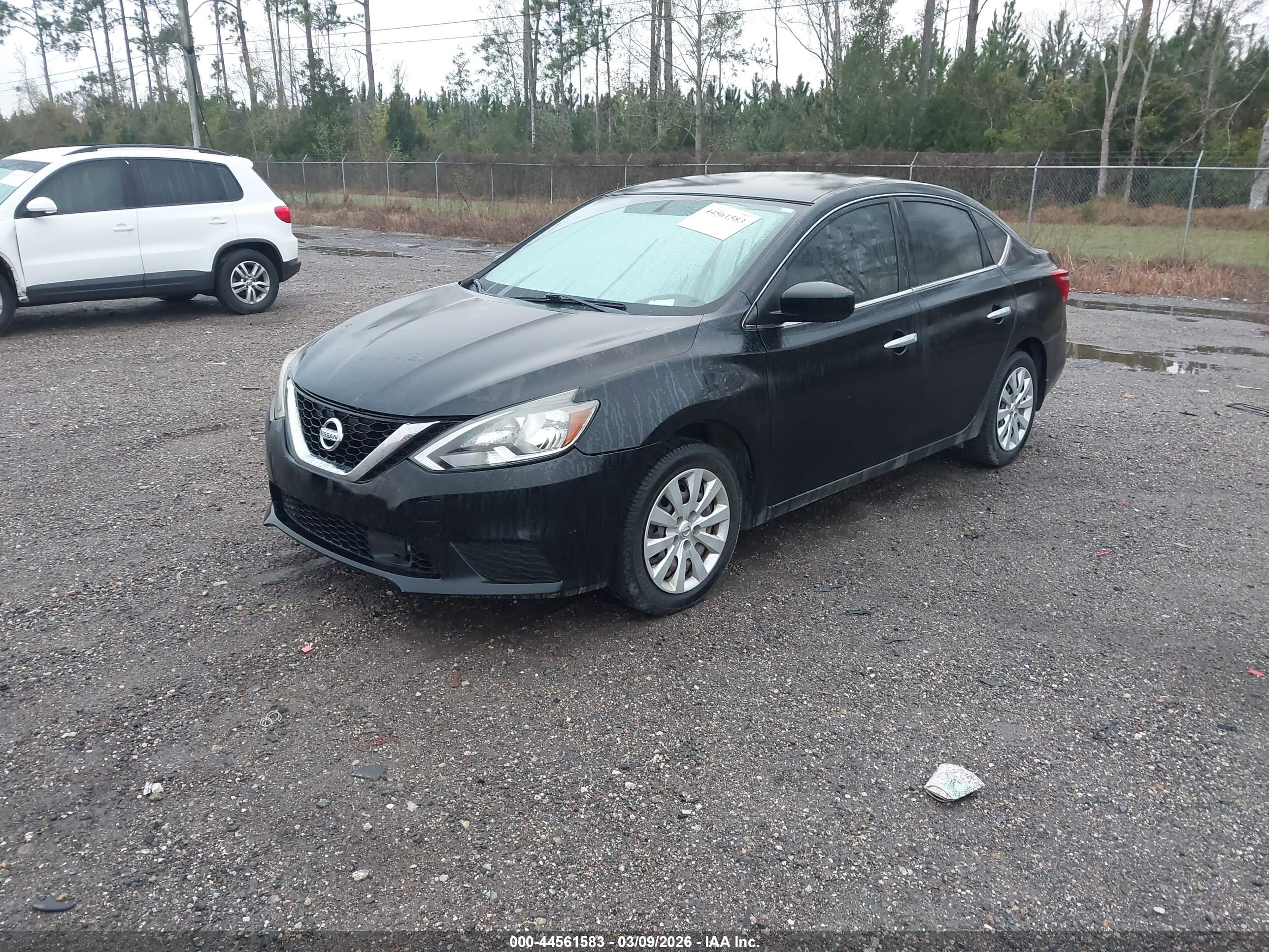 NISSAN SENTRA image 2