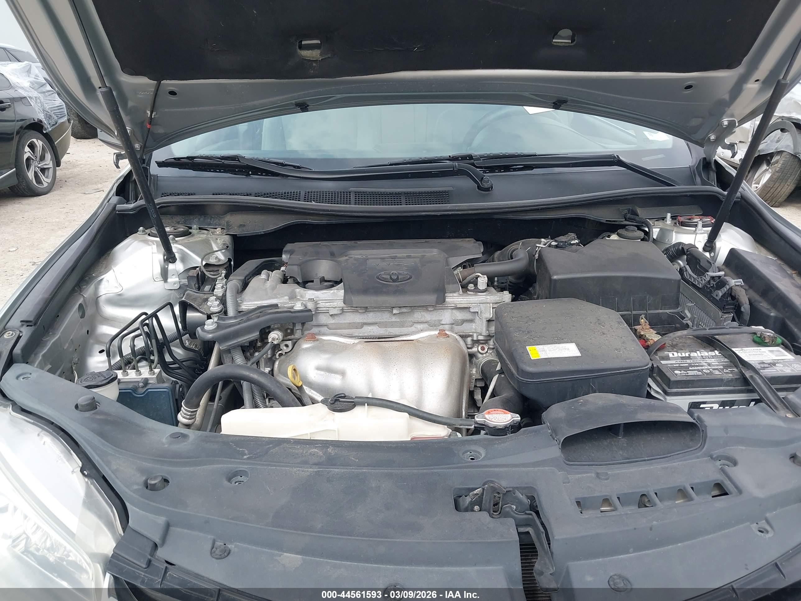 TOYOTA CAMRY image 10