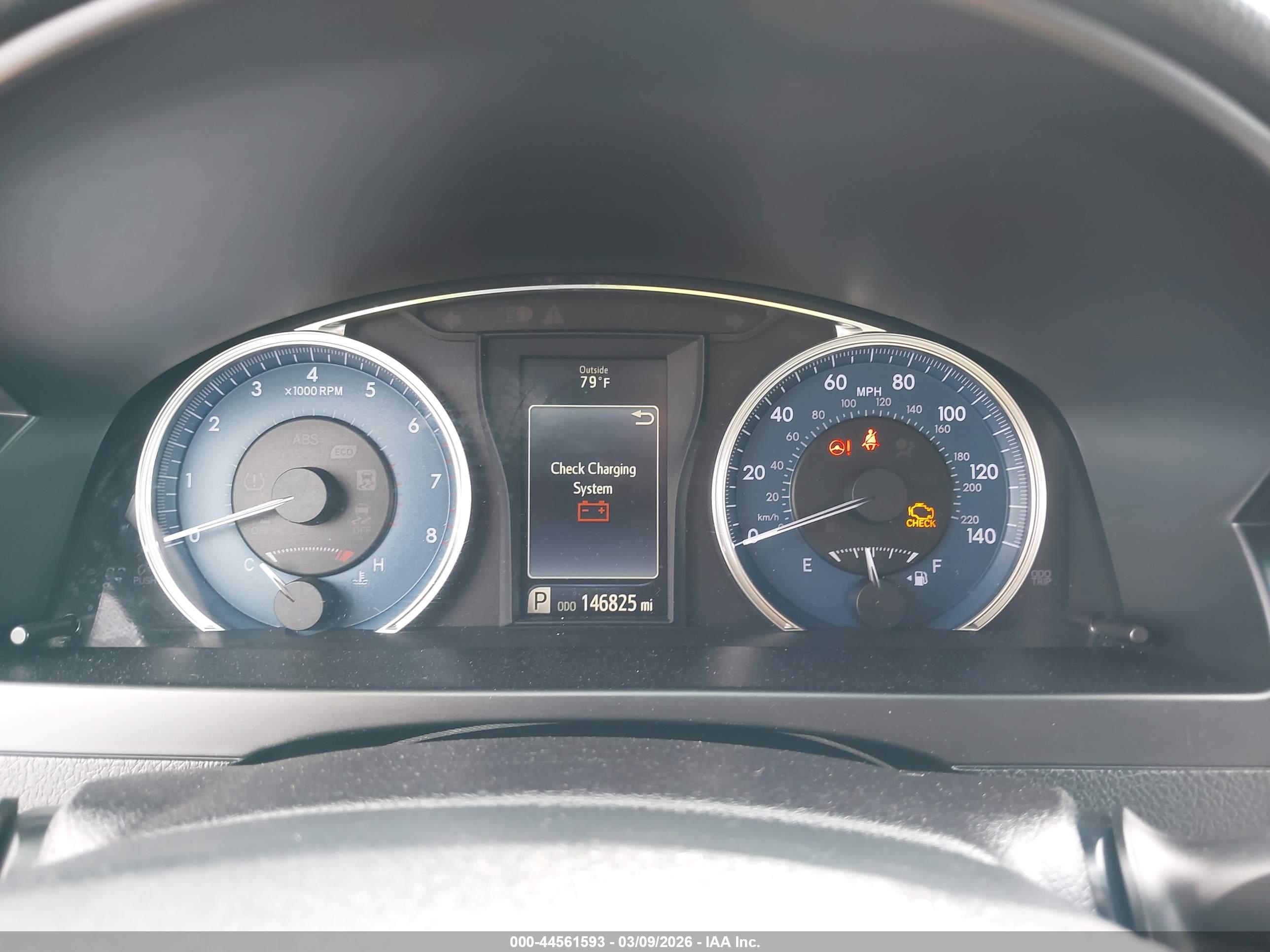 TOYOTA CAMRY image 7