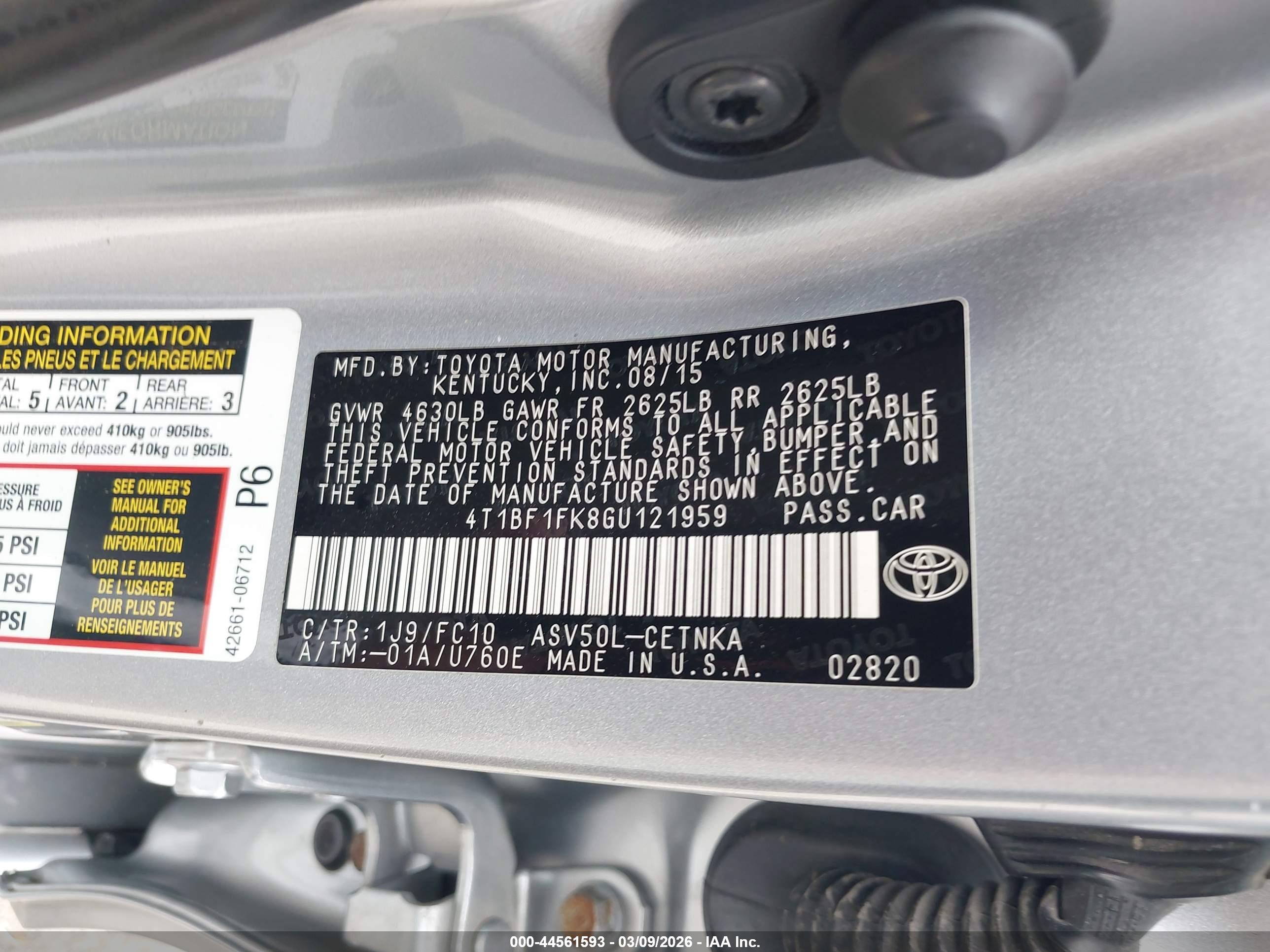 TOYOTA CAMRY image 9