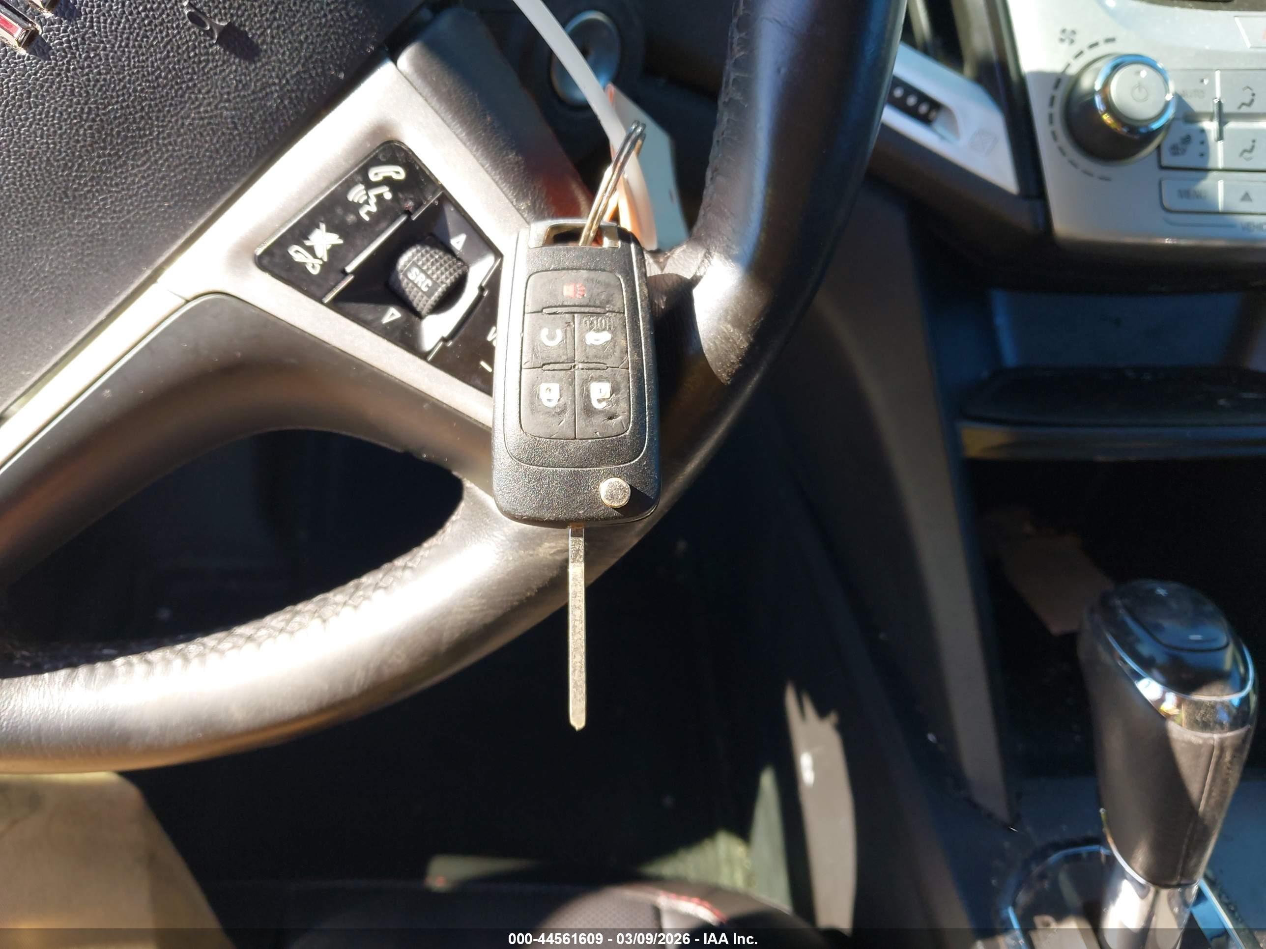 GMC TERRAIN image 11