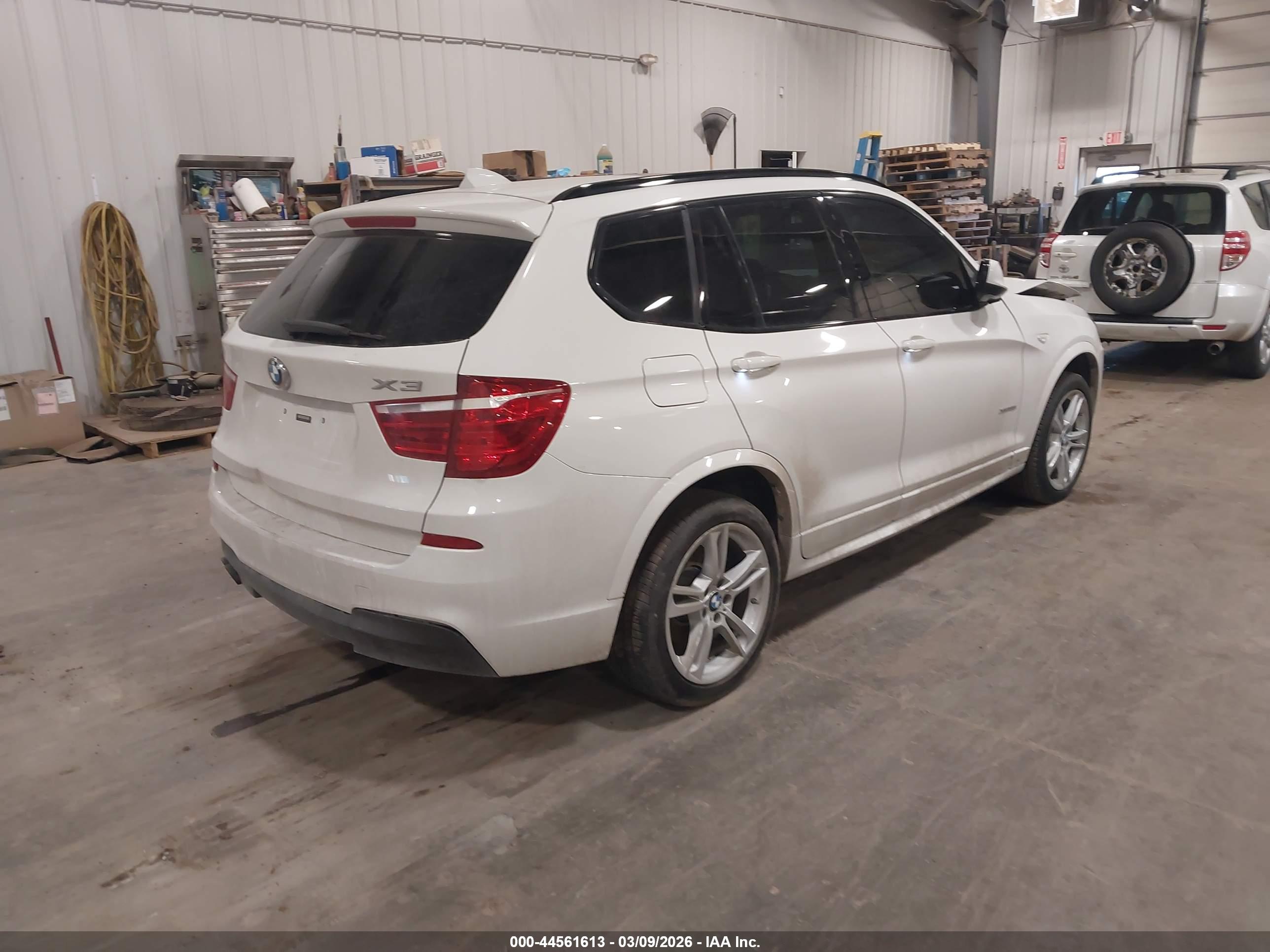 BMW X3 image 4
