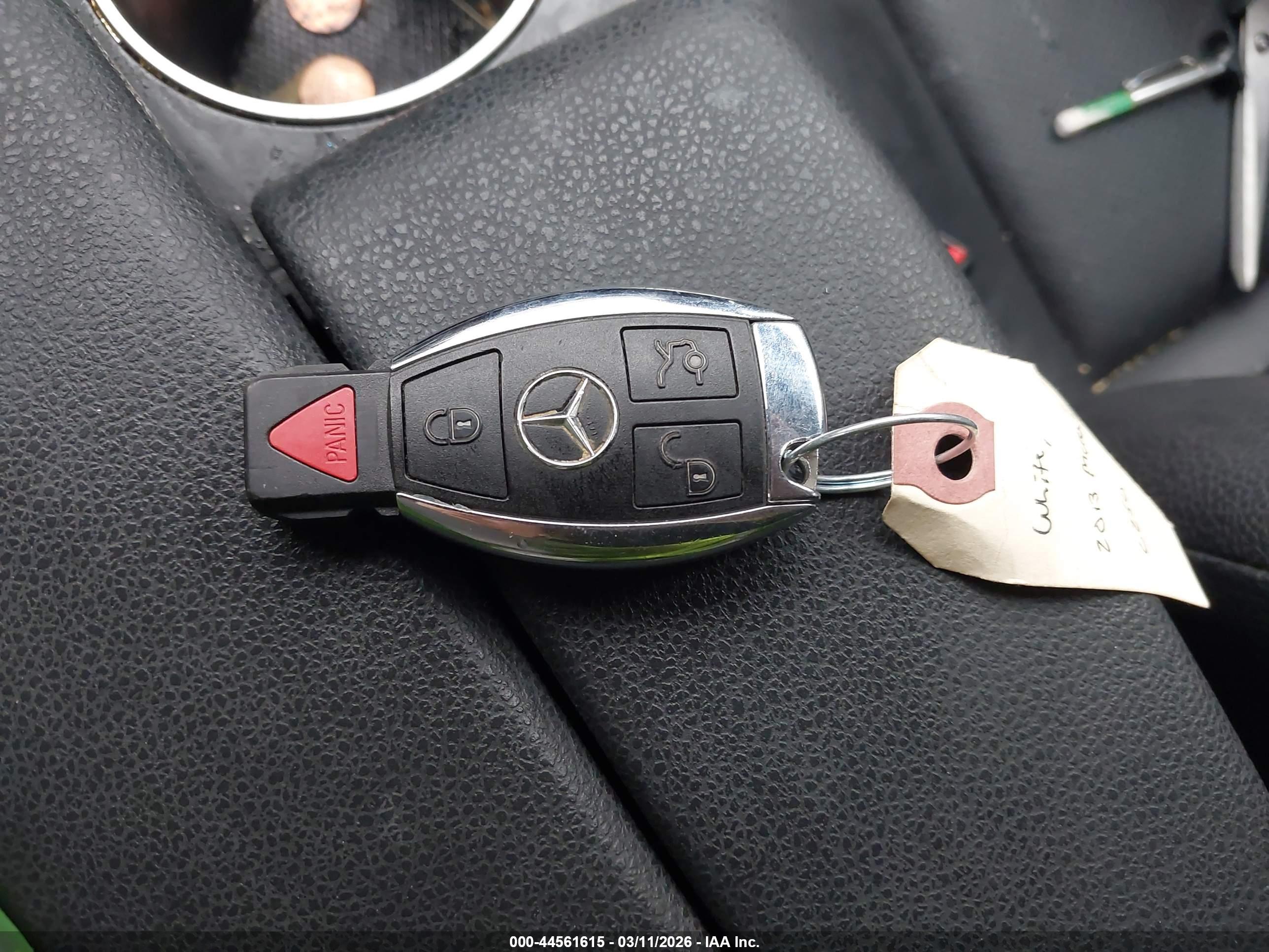 MERCEDES-BENZ C image 11