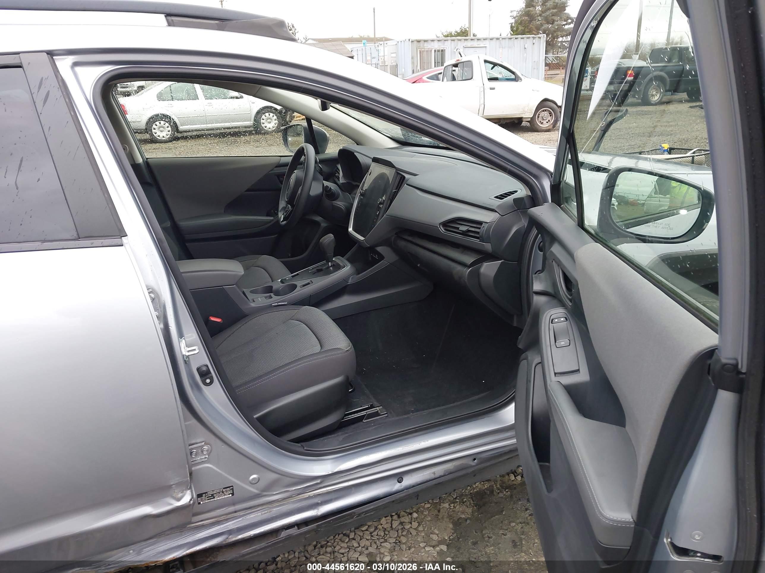 SUBARU CROSSTREK image 5