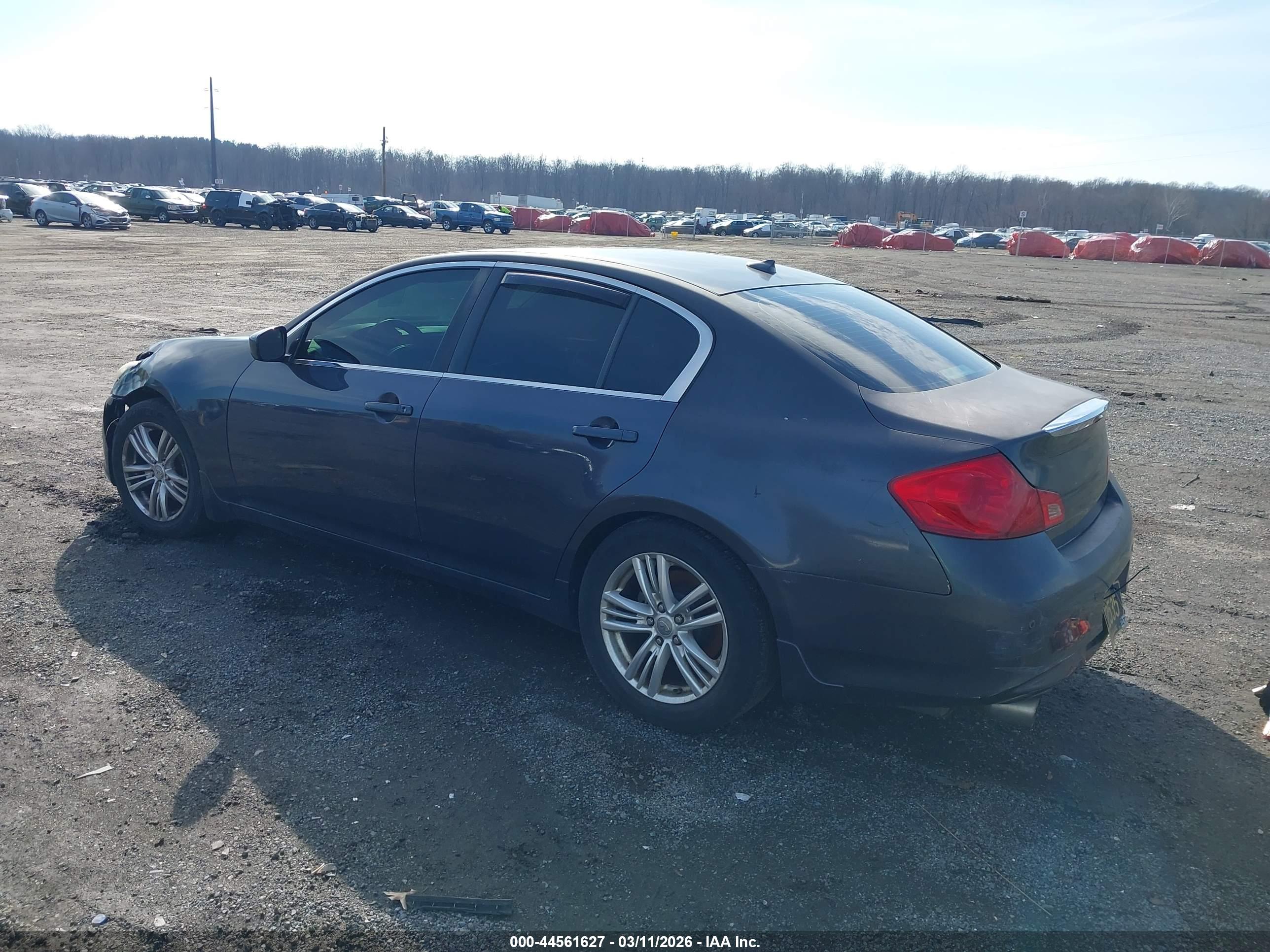 INFINITI G37X image 3