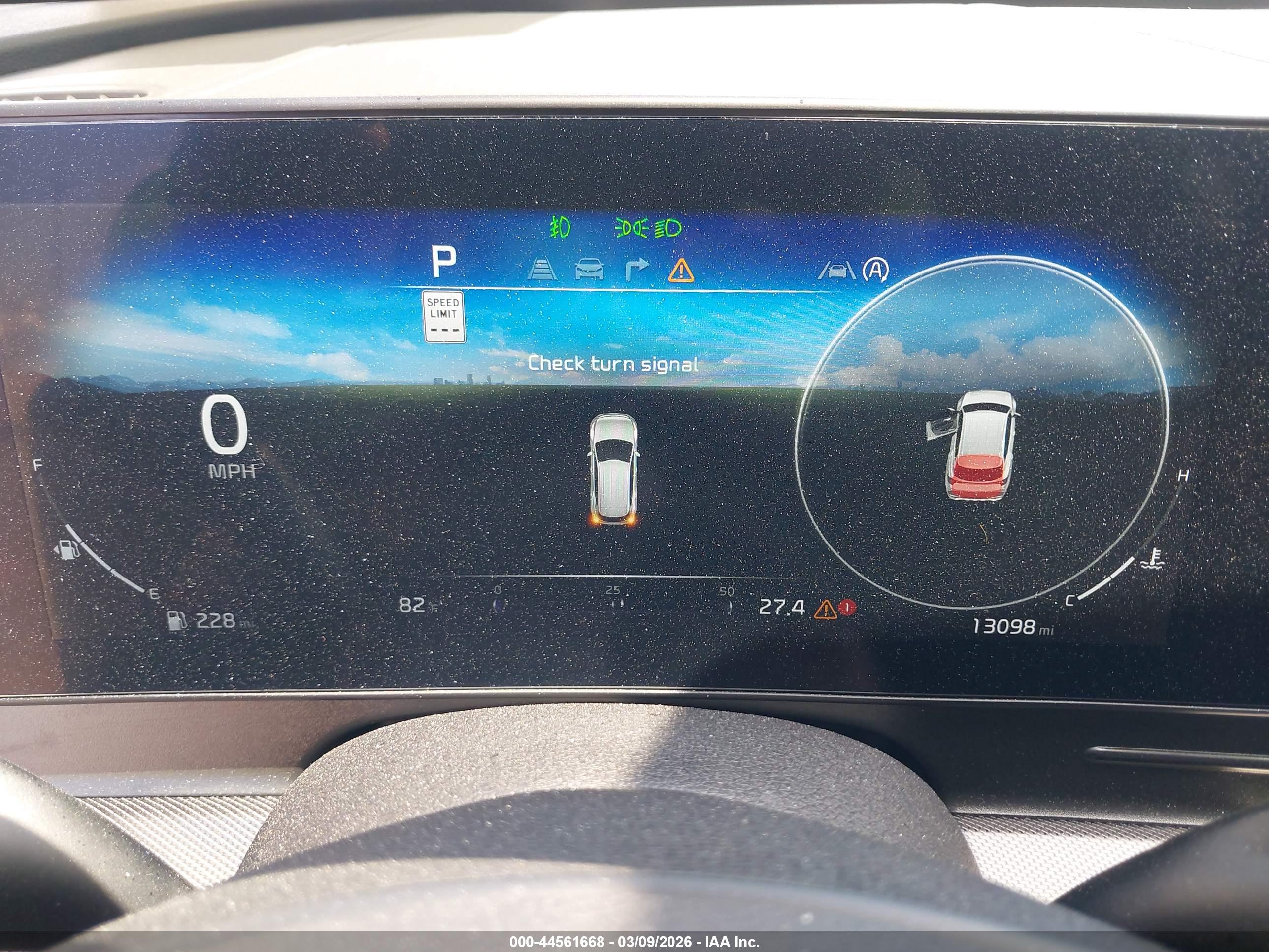 KIA SPORTAGE image 7