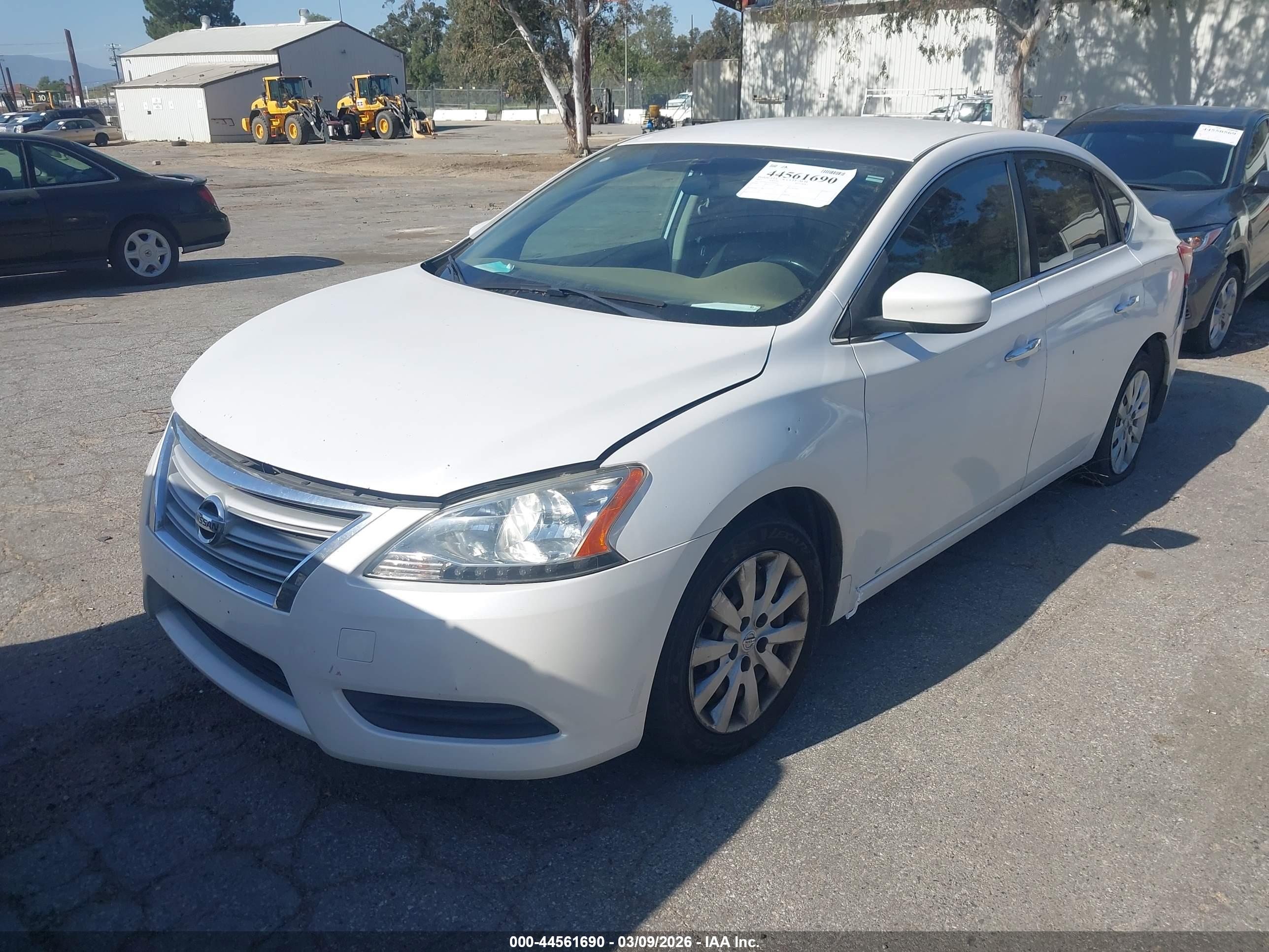 NISSAN SENTRA image 2