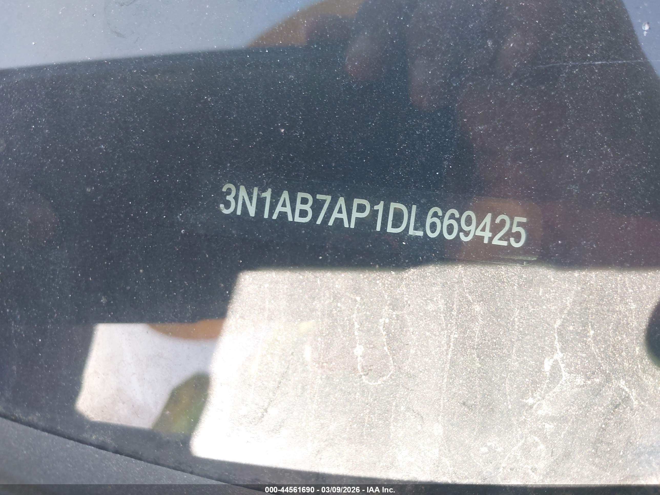 NISSAN SENTRA image 9