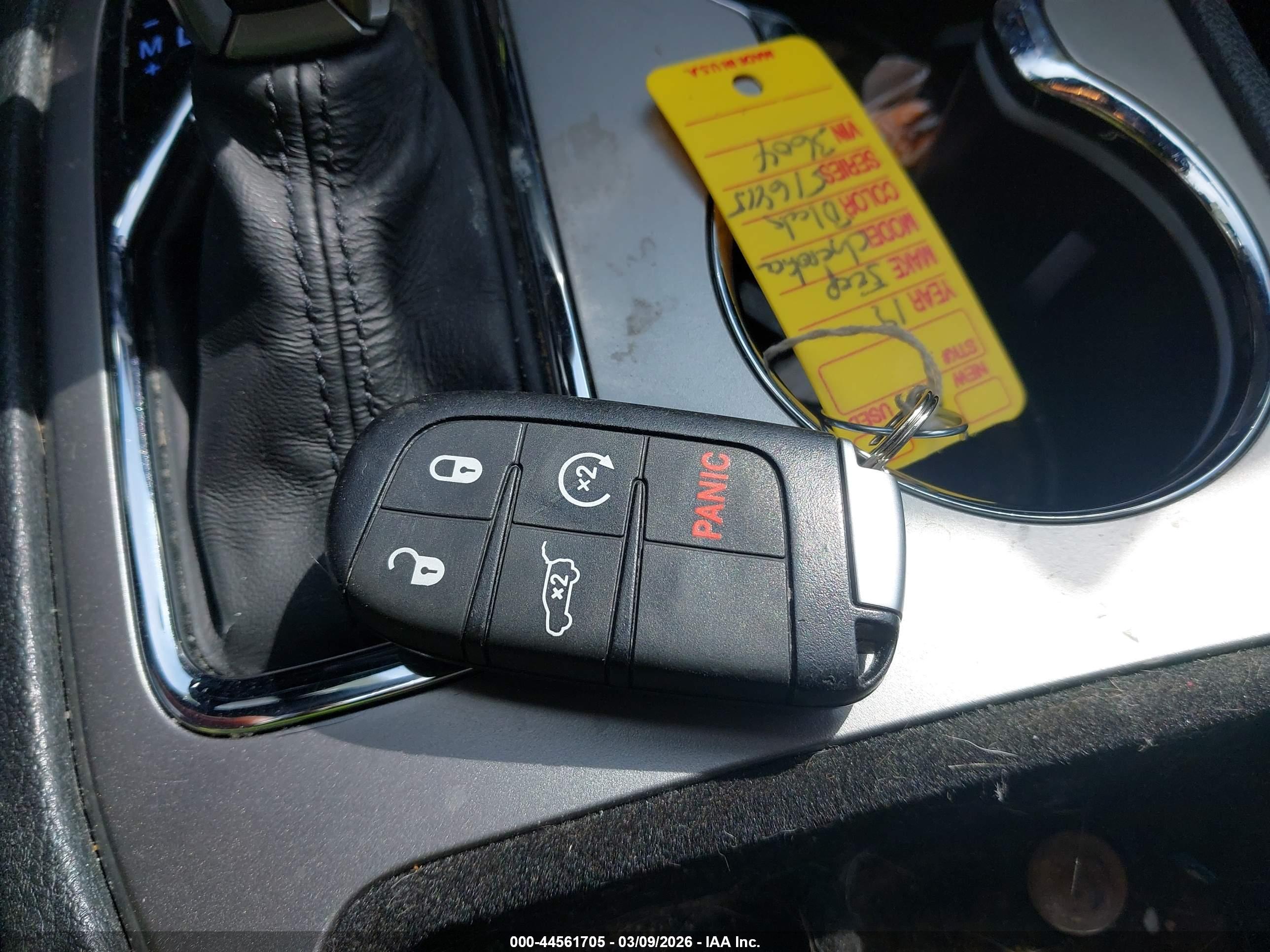 JEEP GRAND image 11