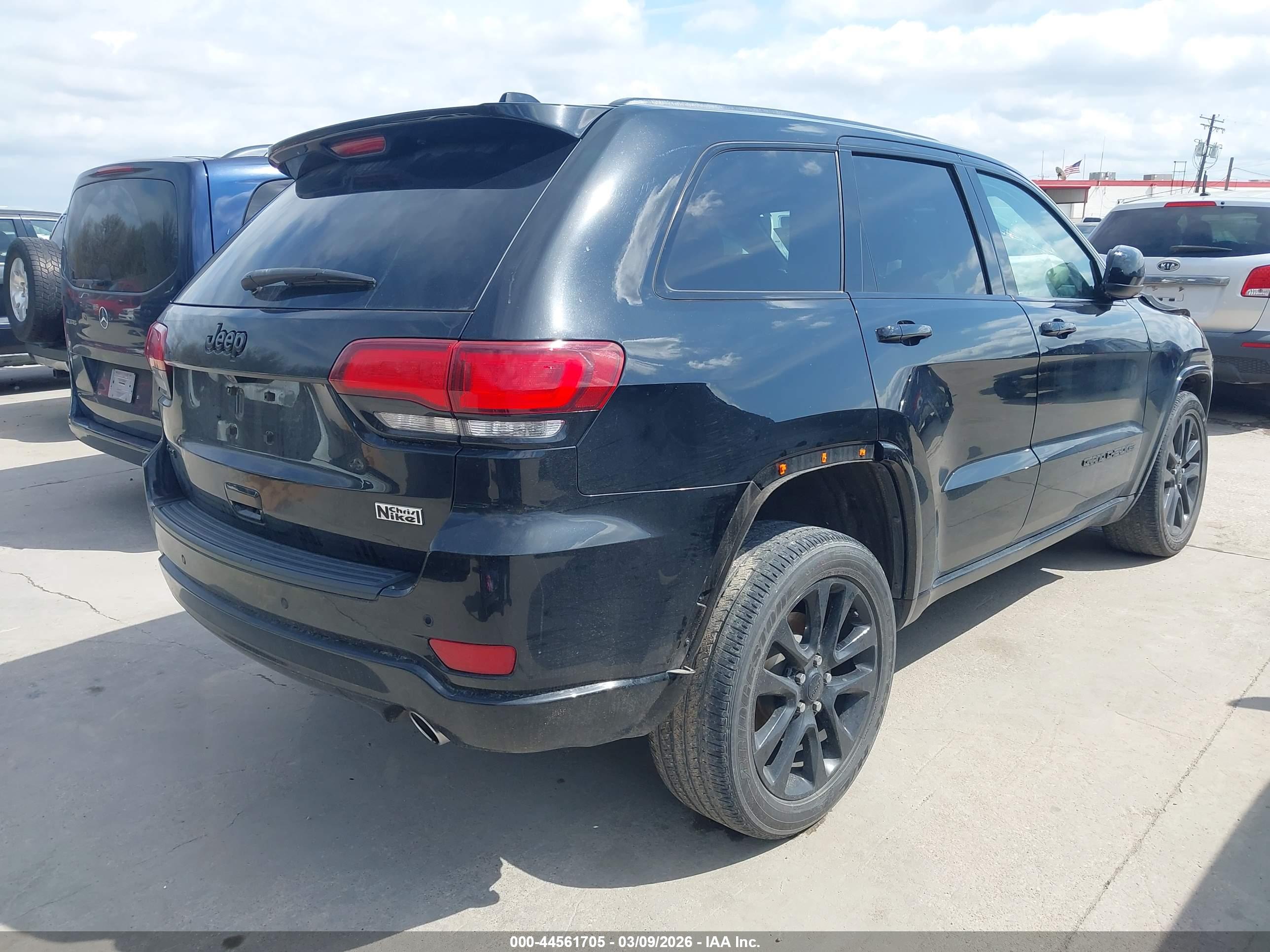 JEEP GRAND image 4