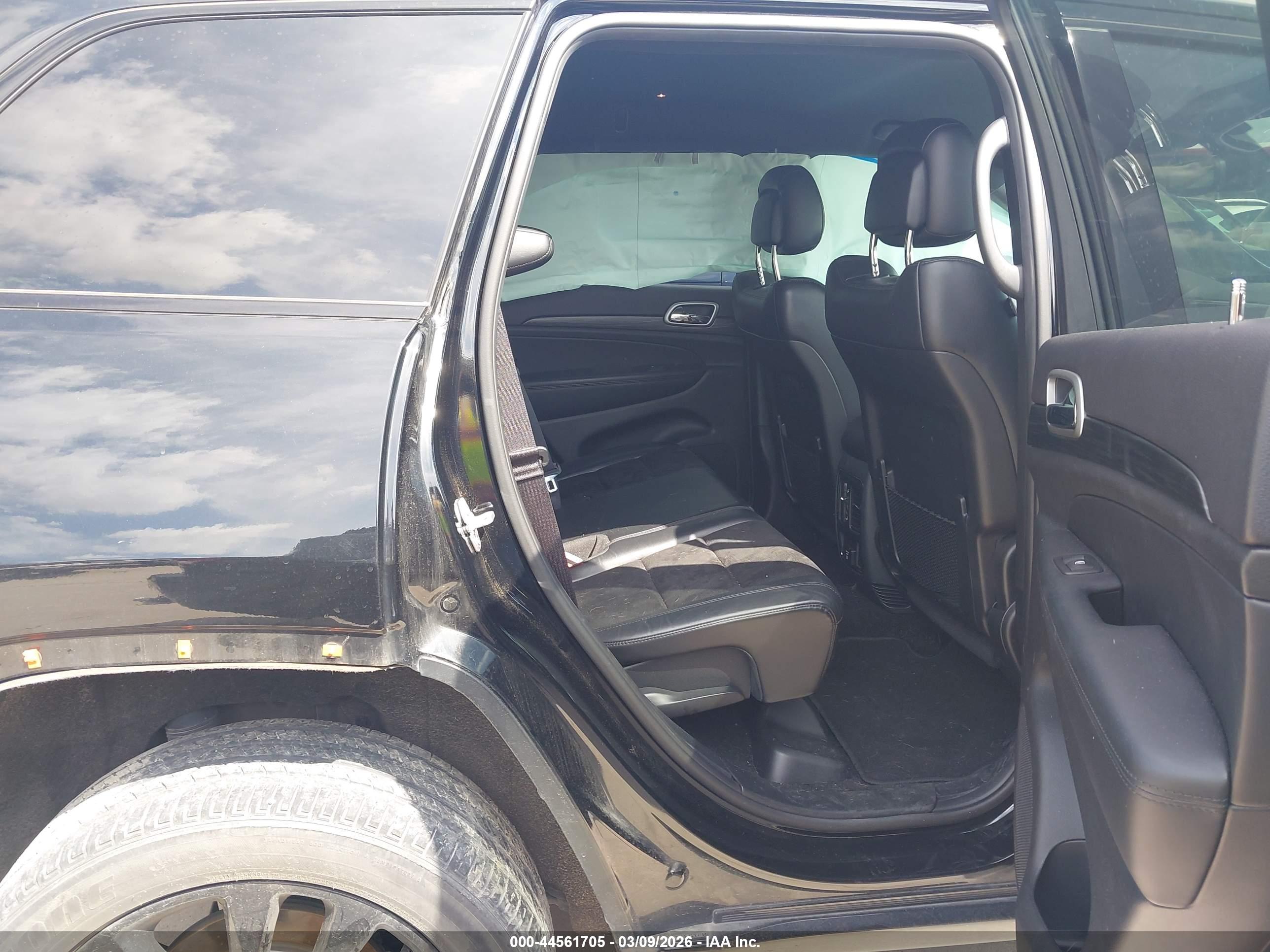 JEEP GRAND image 8