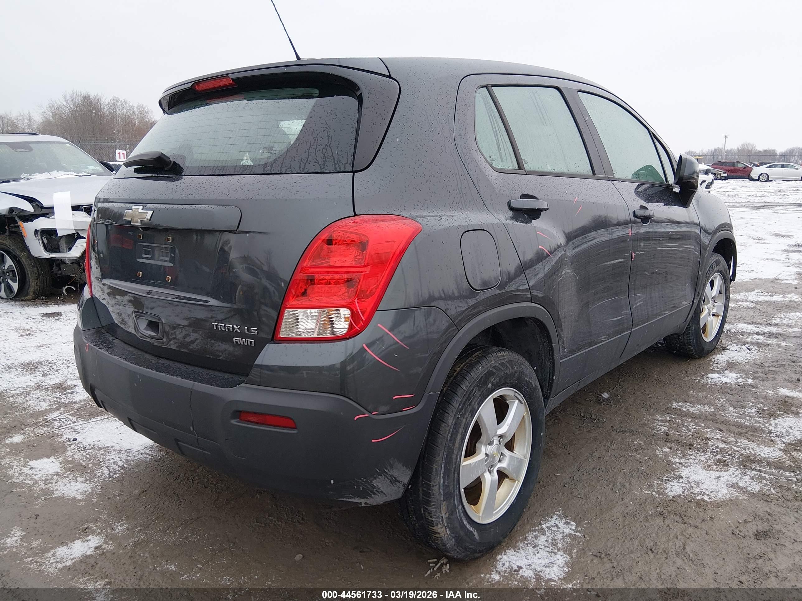 CHEVROLET TRAX image 4