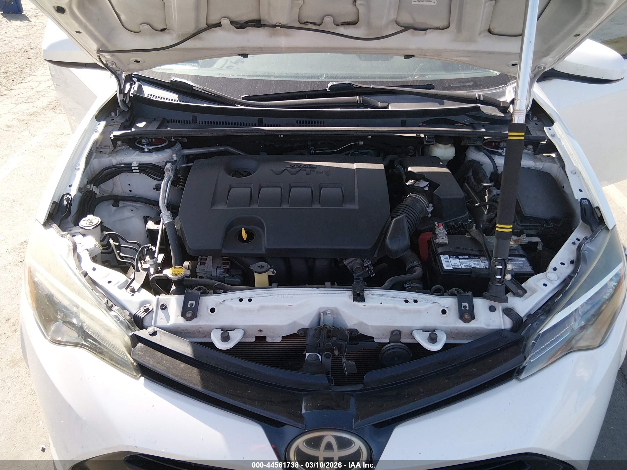 TOYOTA COROLLA image 10