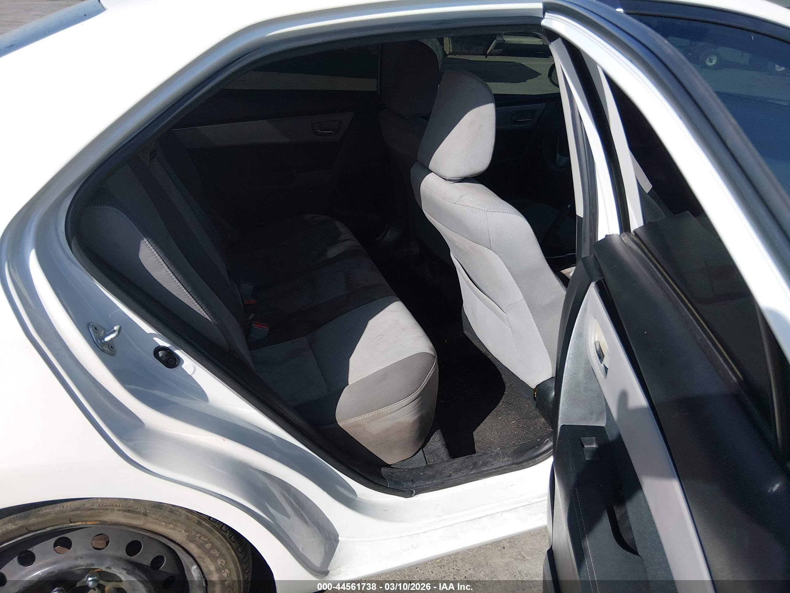 TOYOTA COROLLA image 8