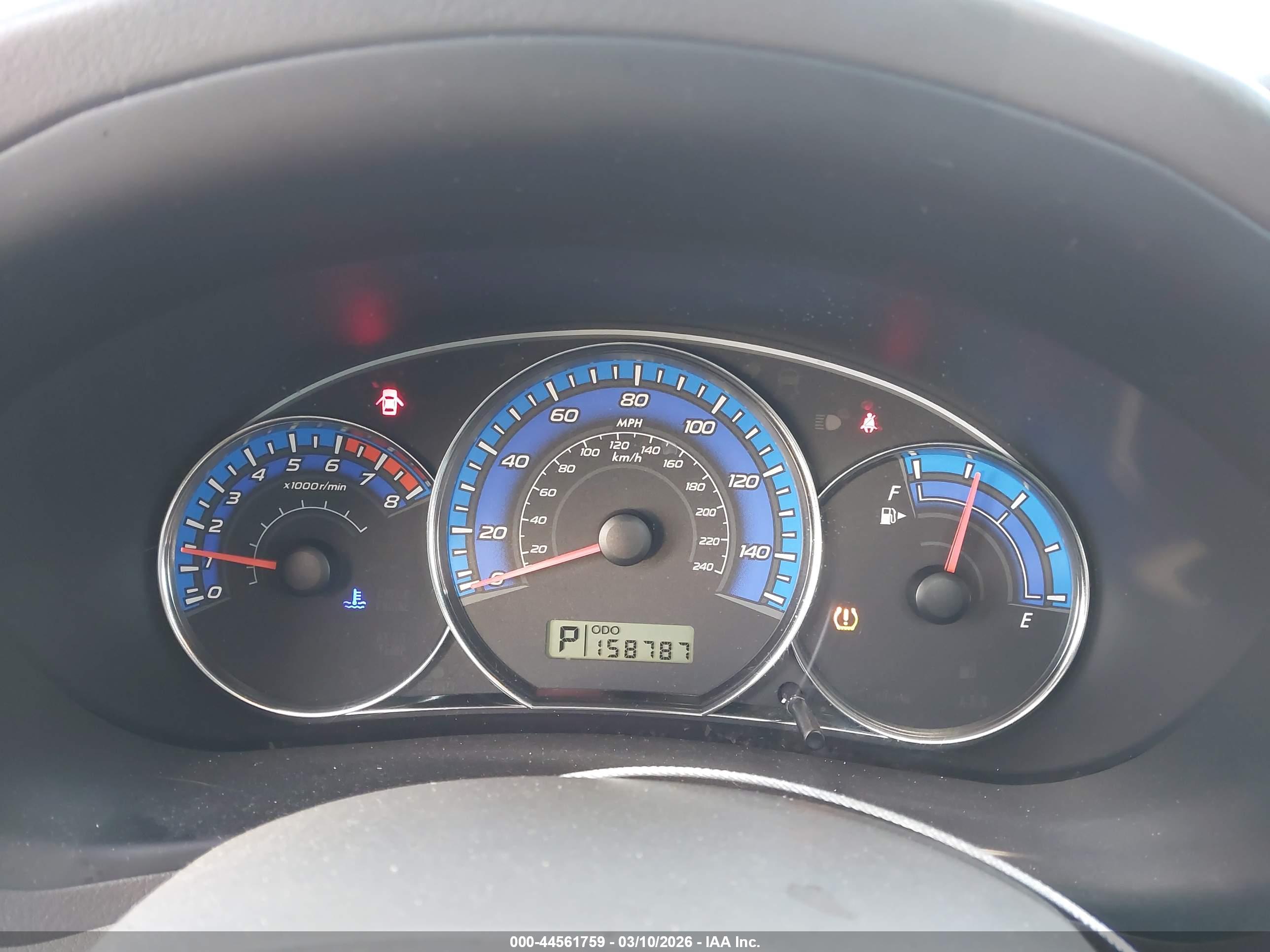 SUBARU FORESTER image 7
