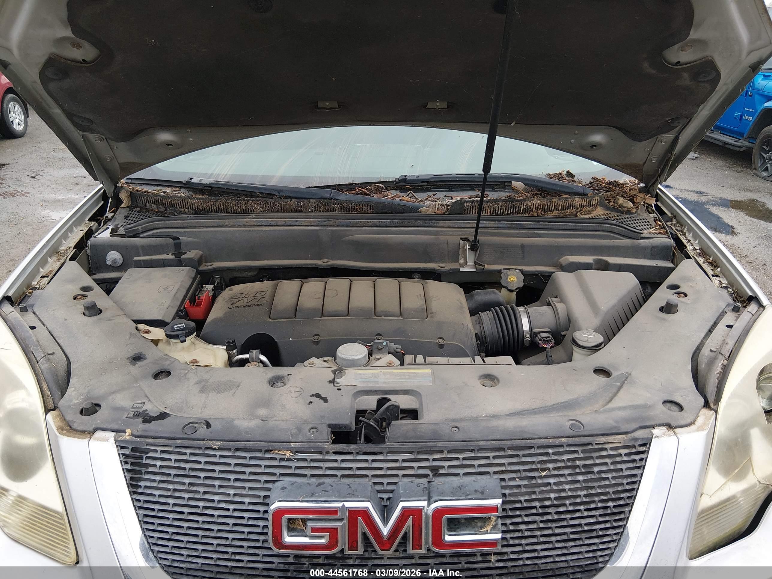 GMC ACADIA image 10