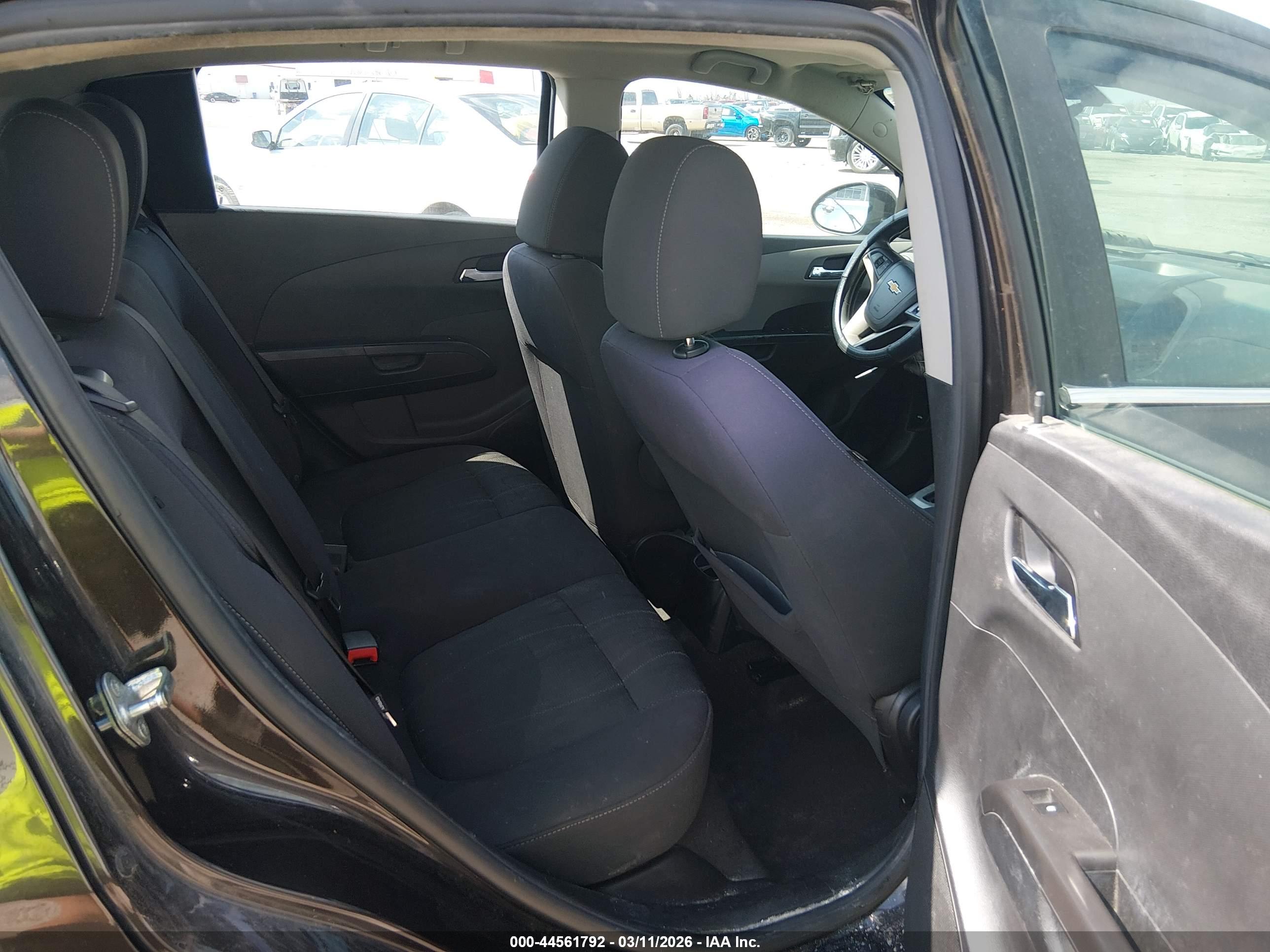 CHEVROLET SONIC image 8