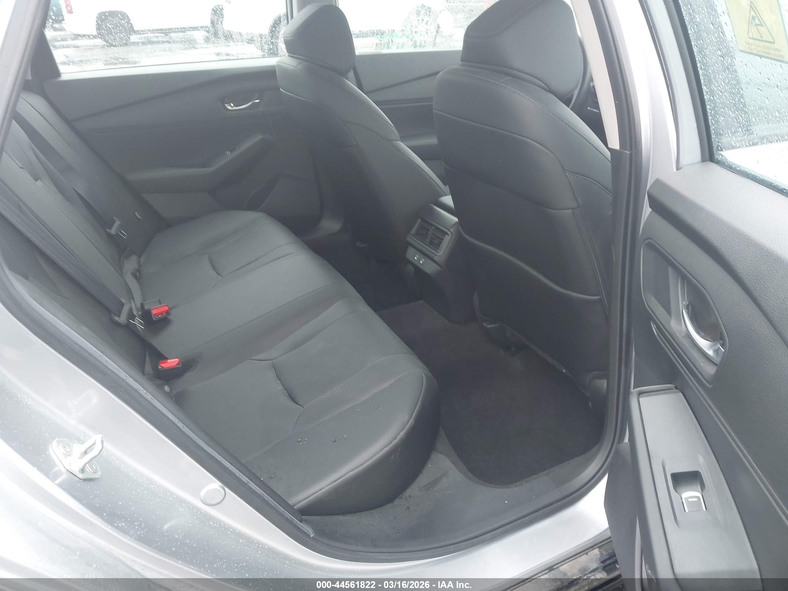 HONDA ACCORD image 8