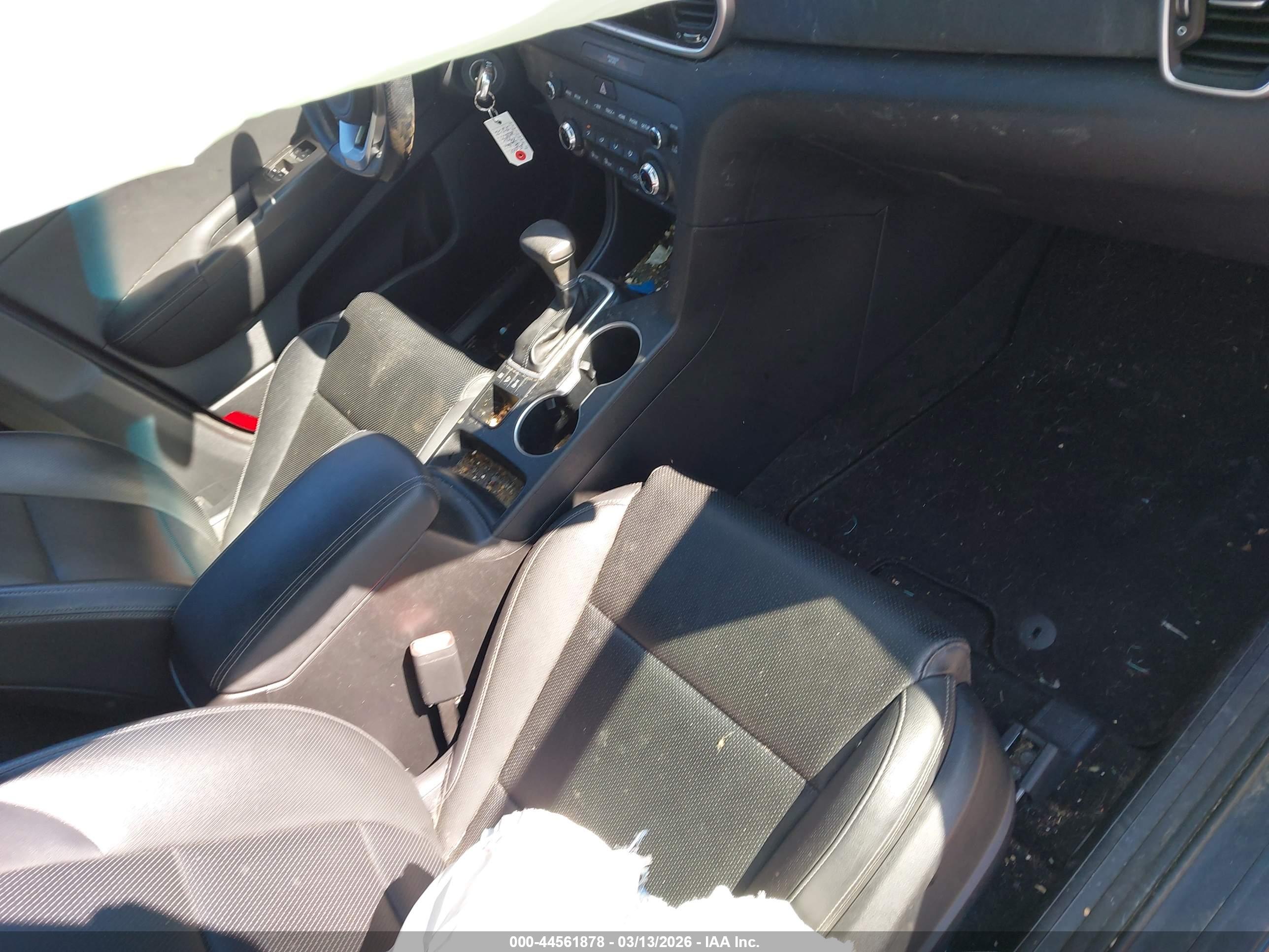 KIA SPORTAGE image 5