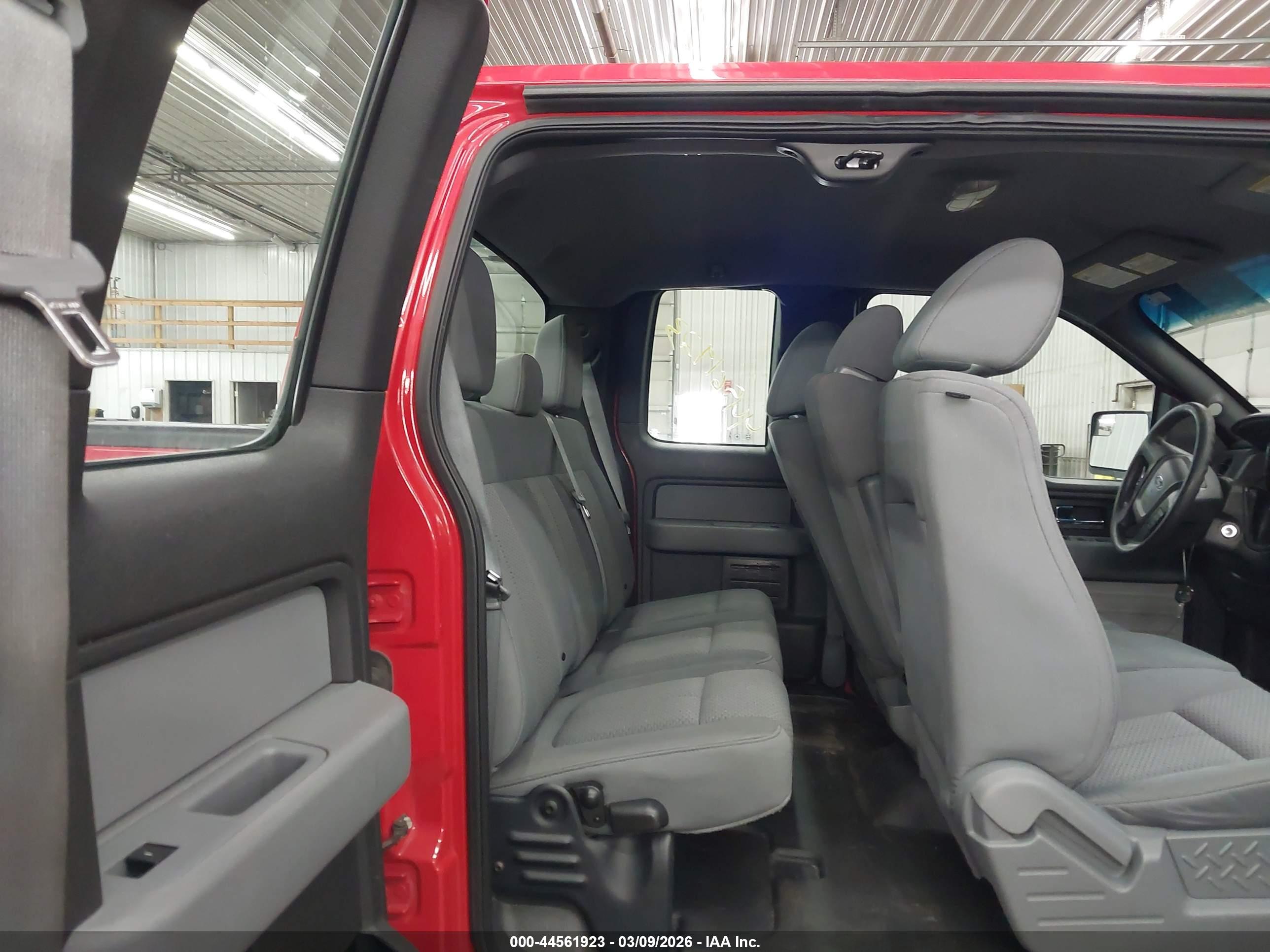 FORD F-150 image 8