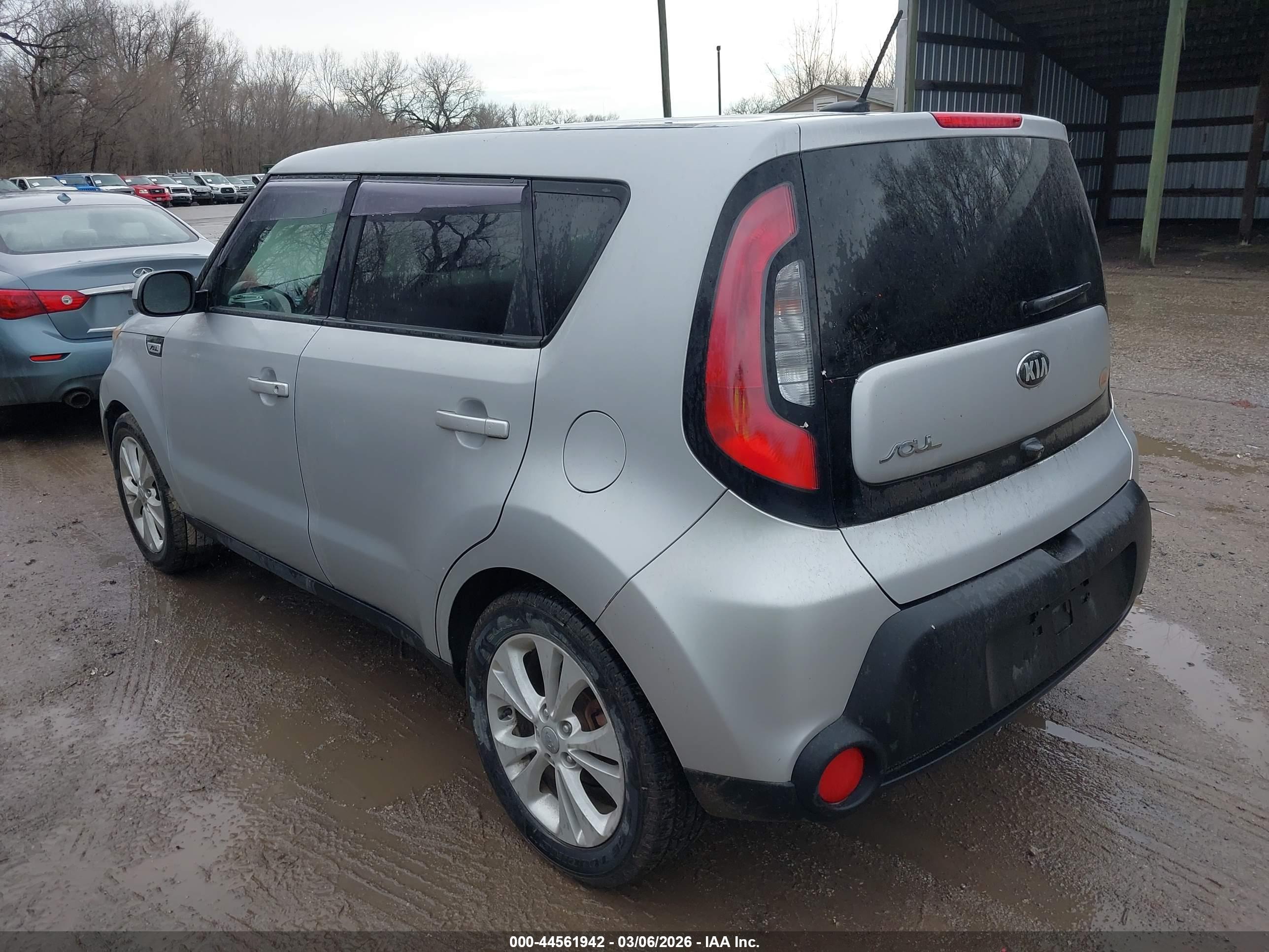KIA SOUL image 3