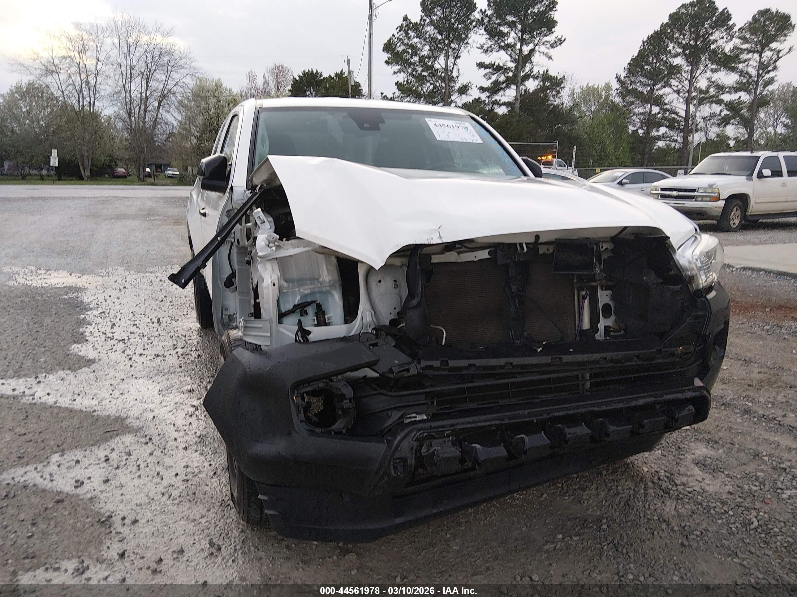 TOYOTA TACOMA image 6