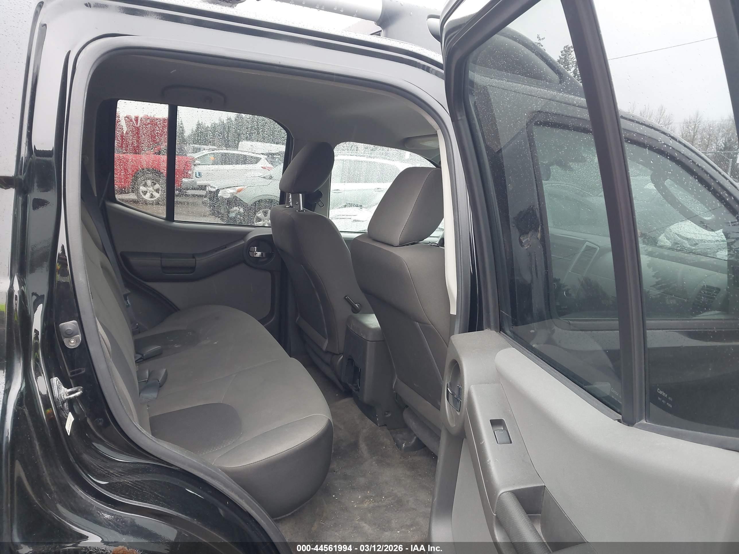 NISSAN XTERRA image 5