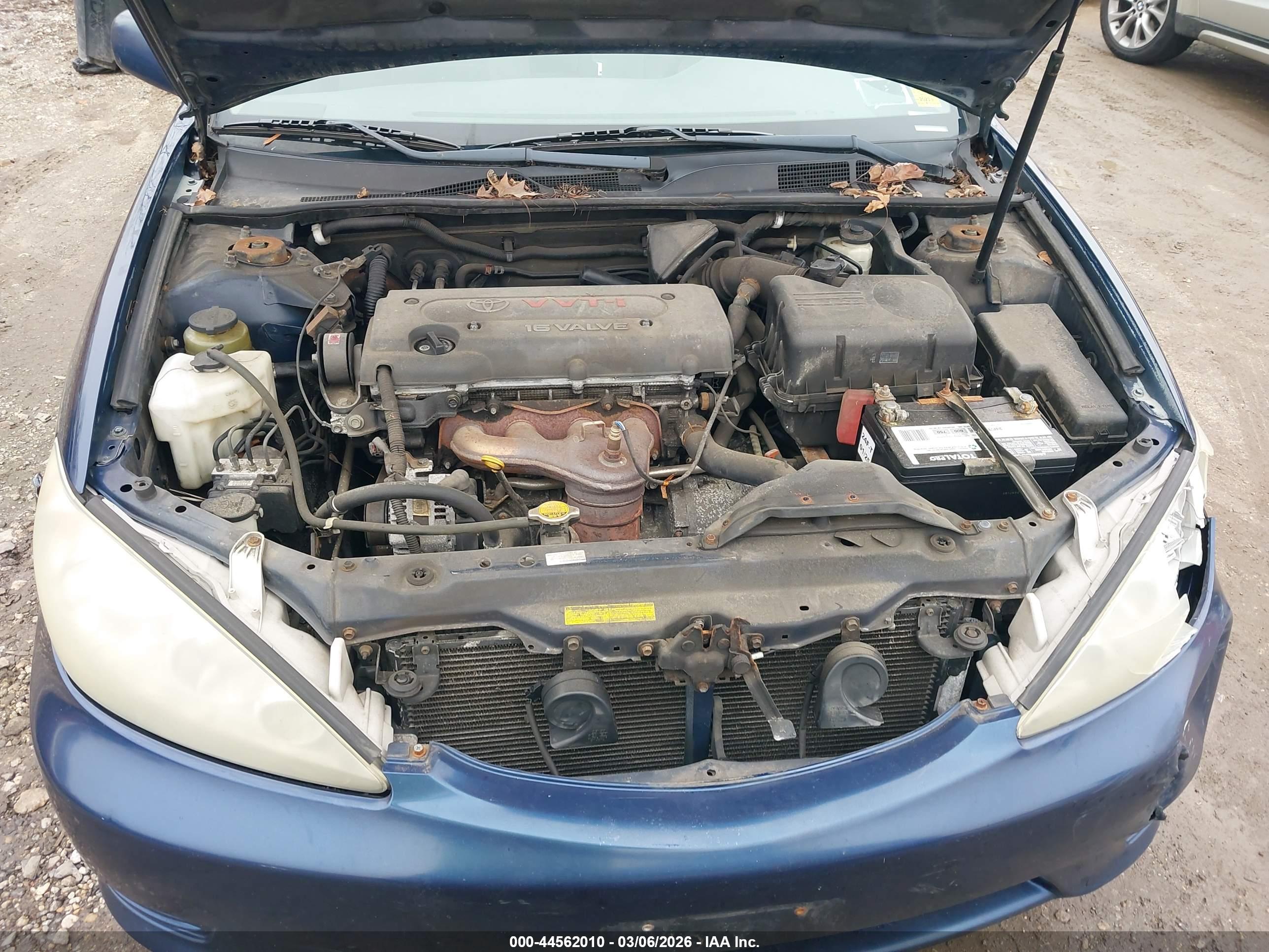 TOYOTA CAMRY image 10