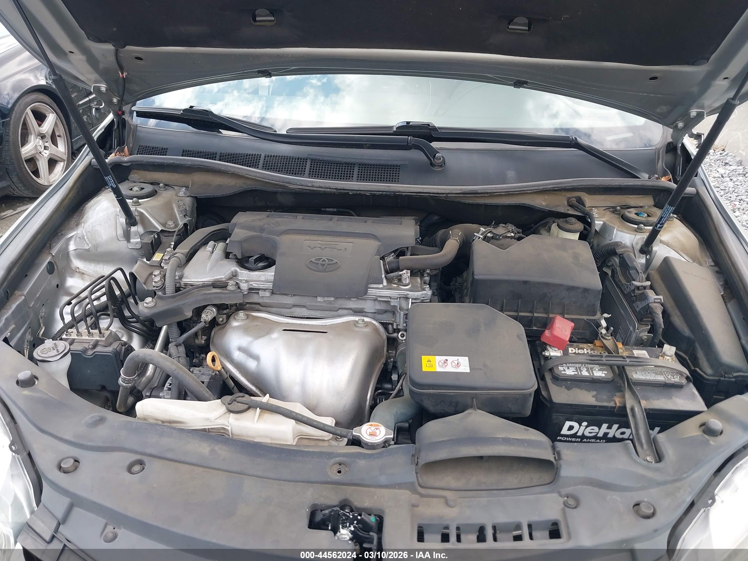 TOYOTA CAMRY image 10