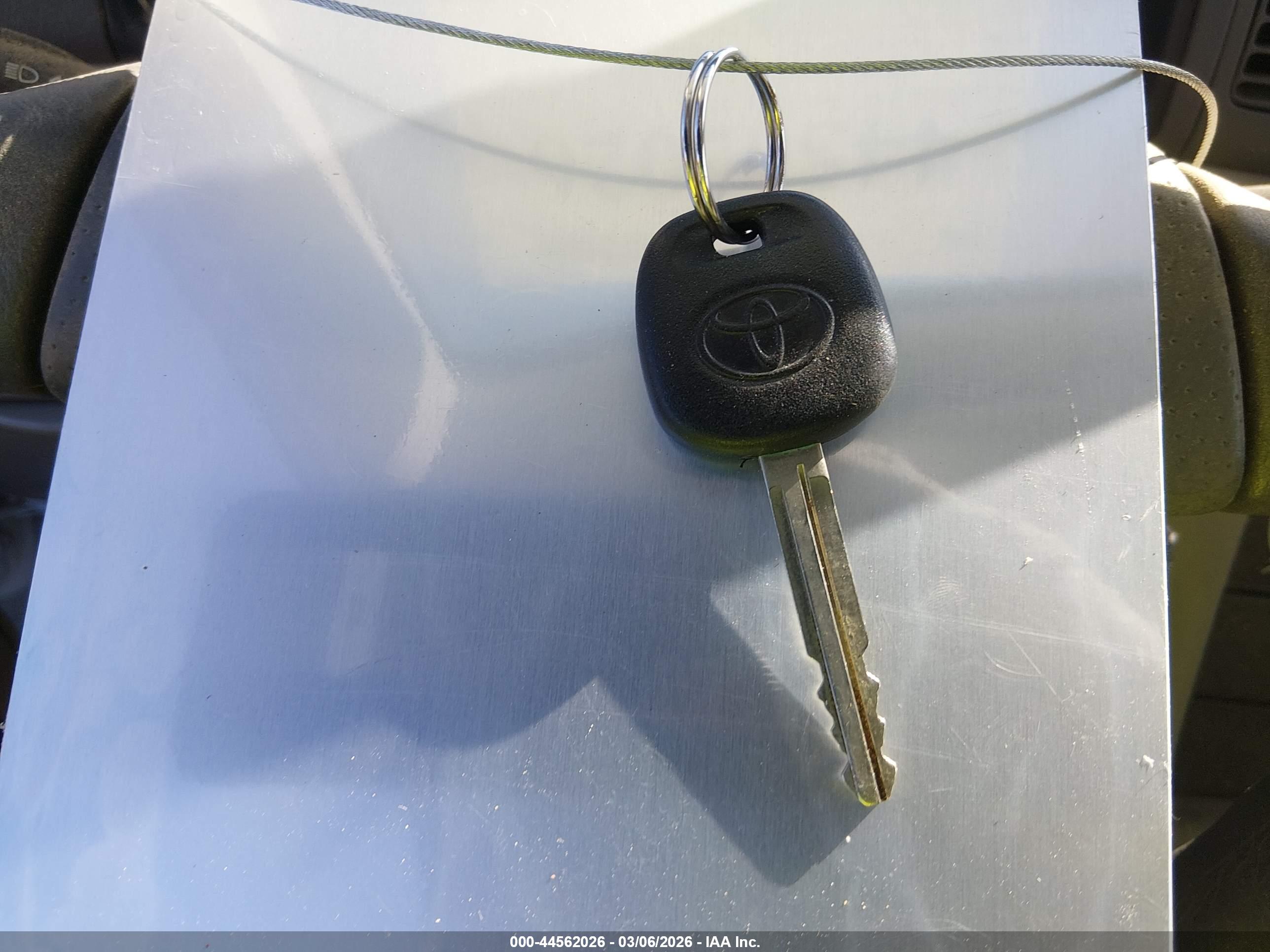 TOYOTA COROLLA image 11