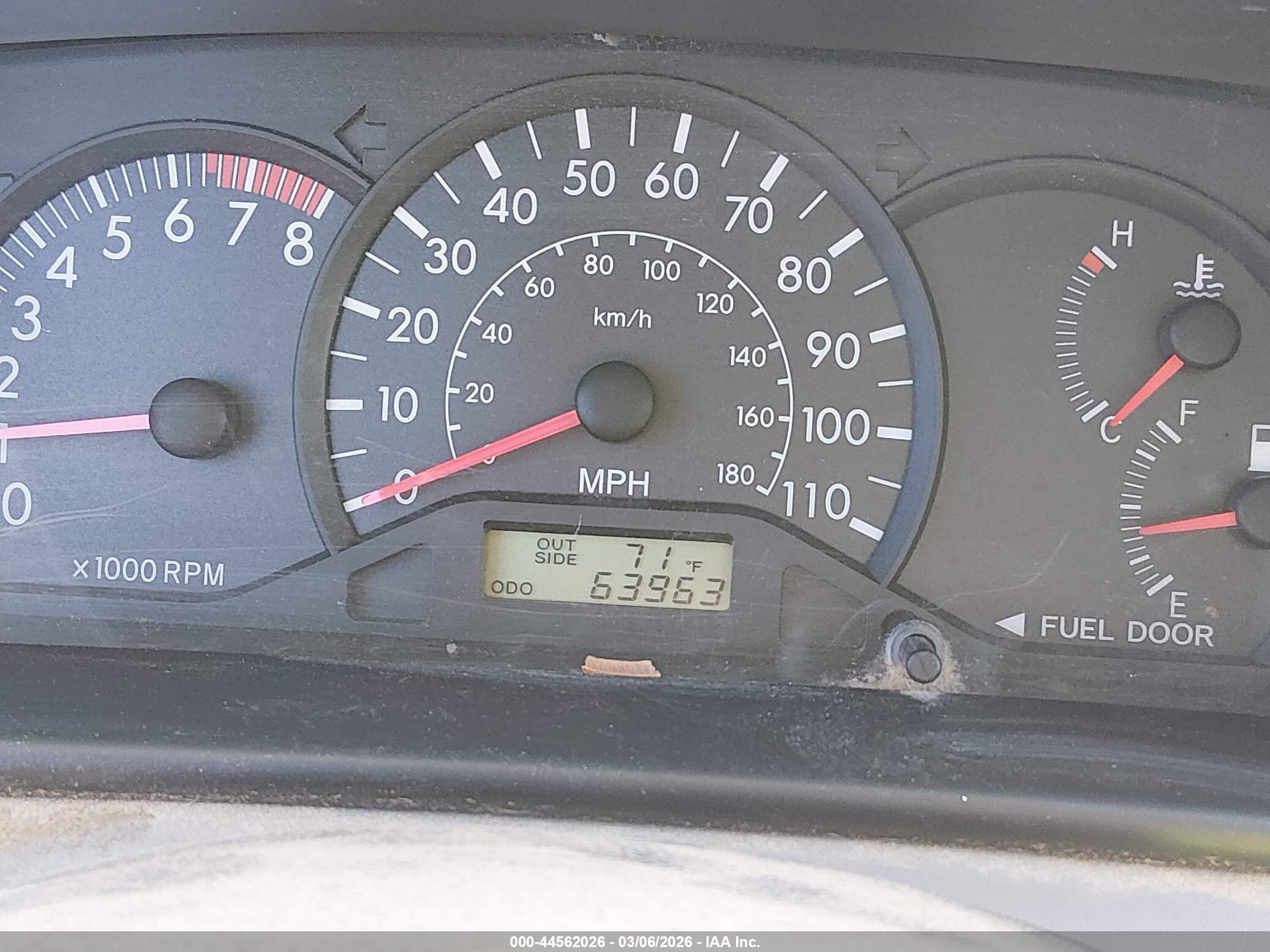 TOYOTA COROLLA image 7