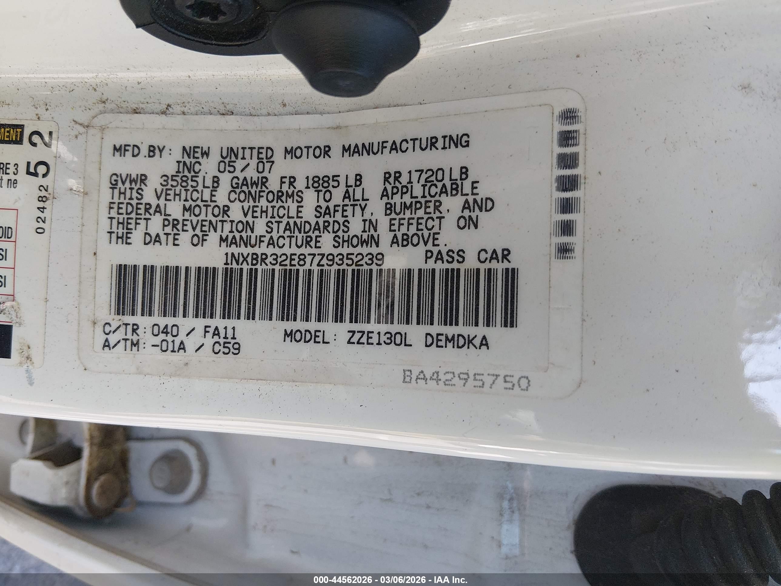 TOYOTA COROLLA image 9