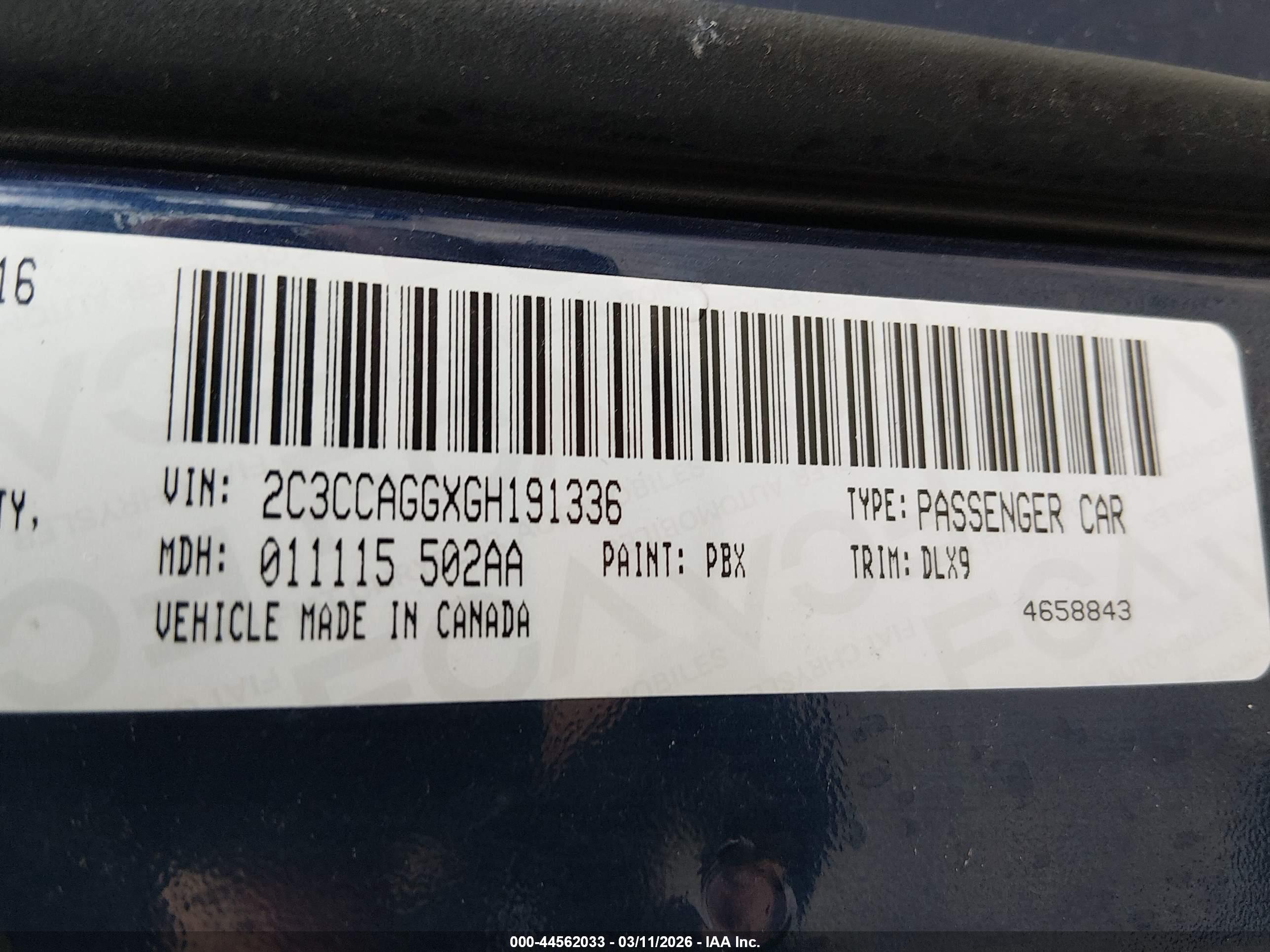 CHRYSLER 300 image 9