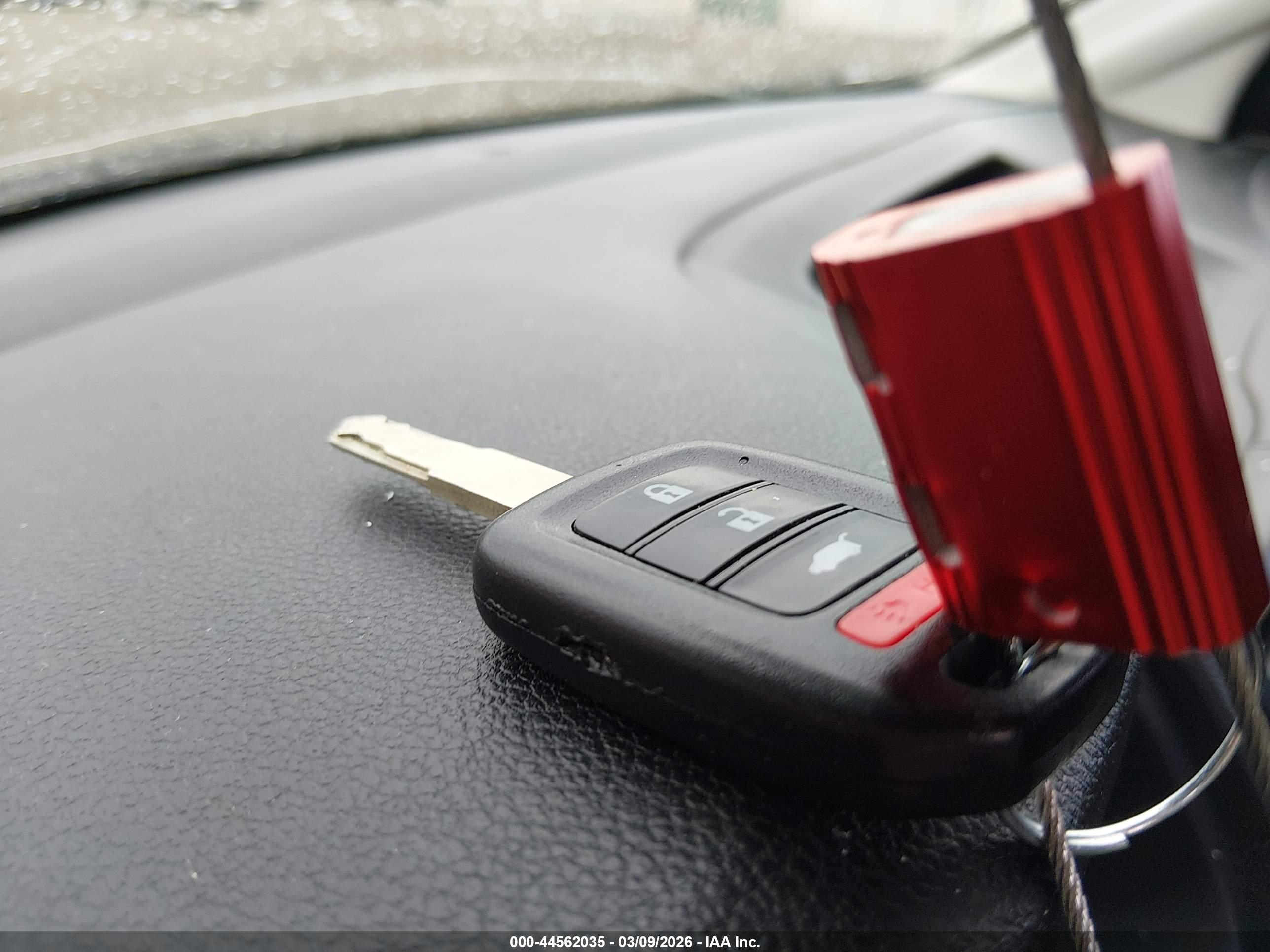 HONDA CR-V image 11