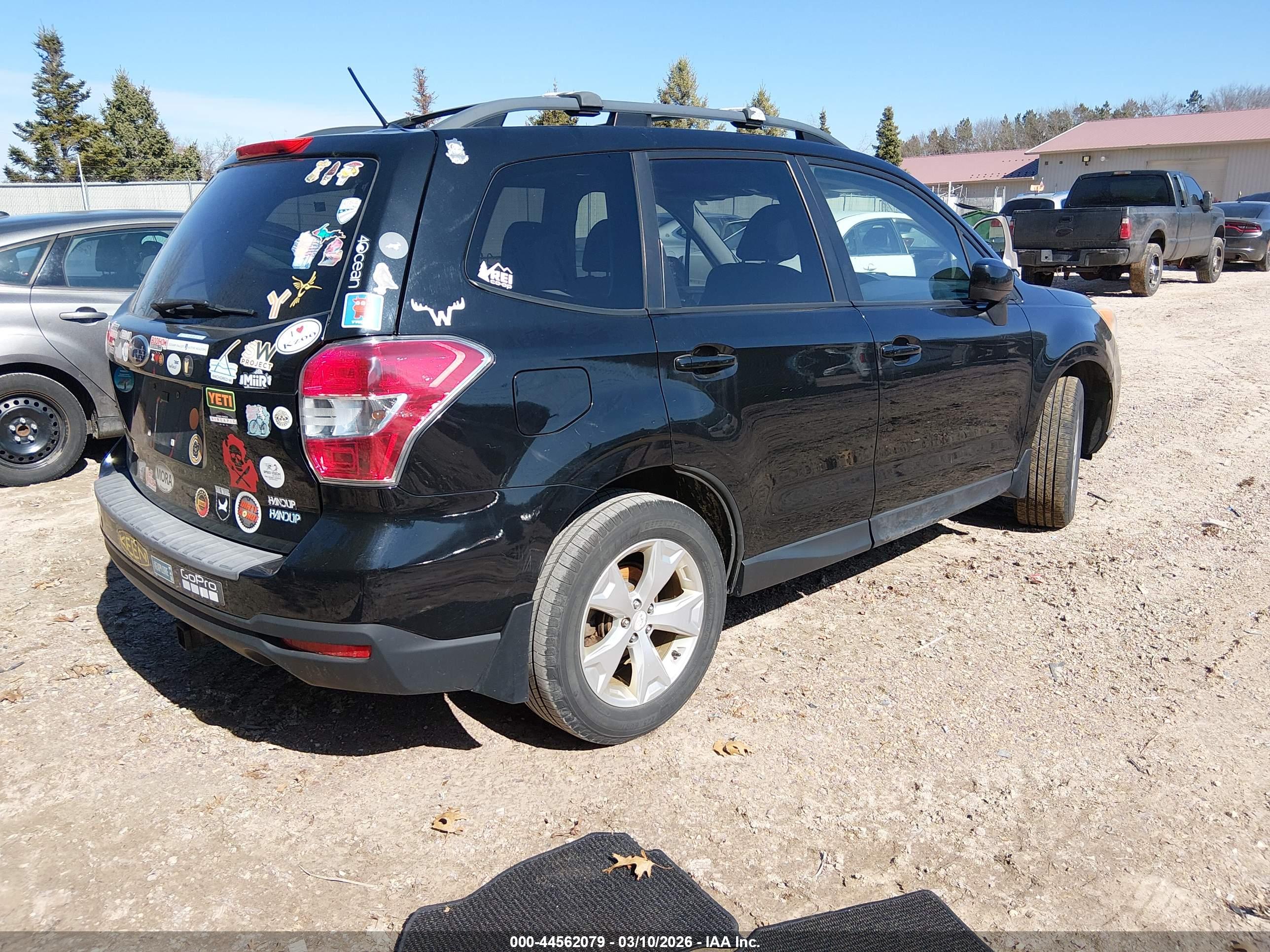 SUBARU FORESTER image 4