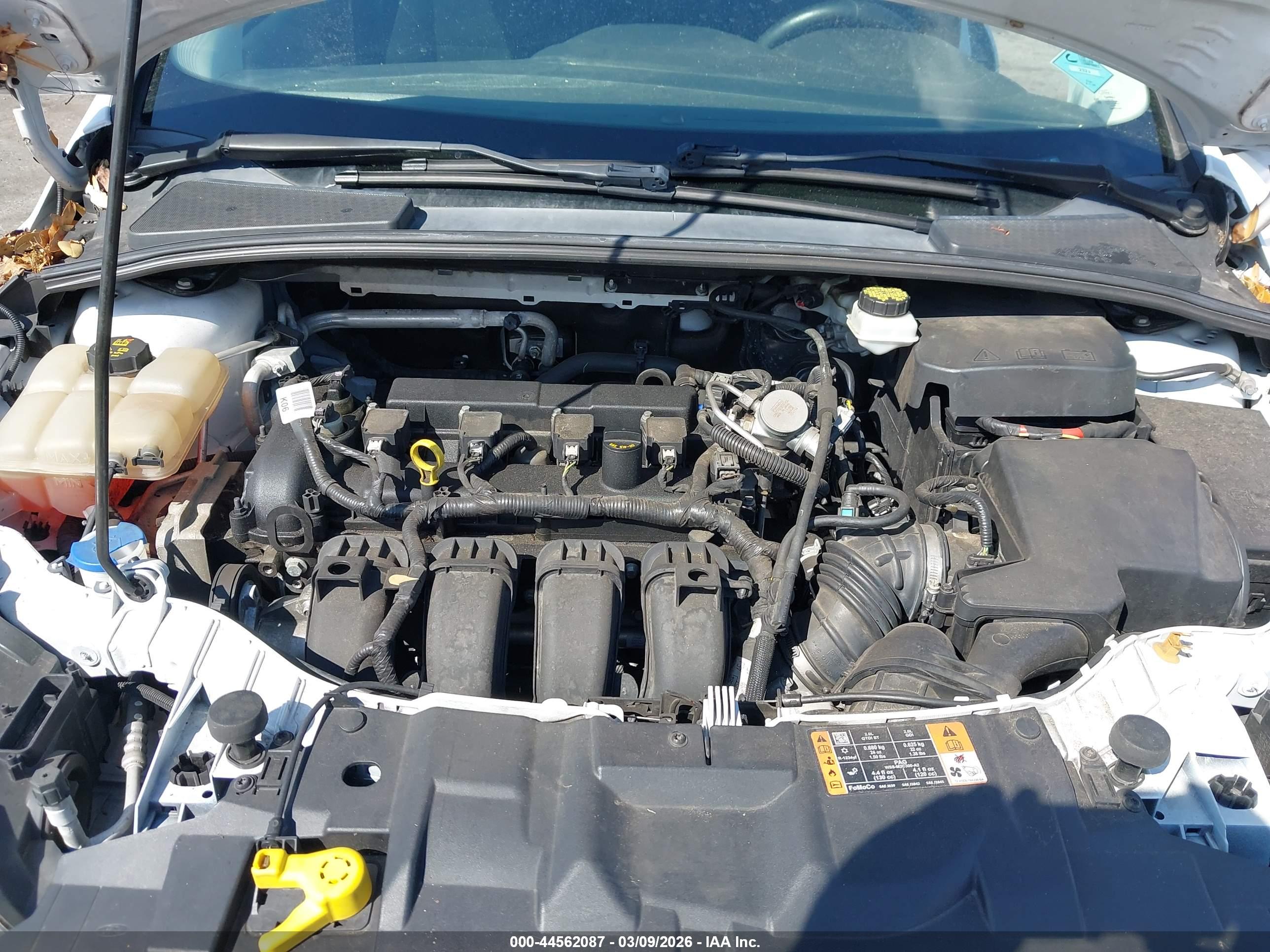 FORD FOCUS image 10