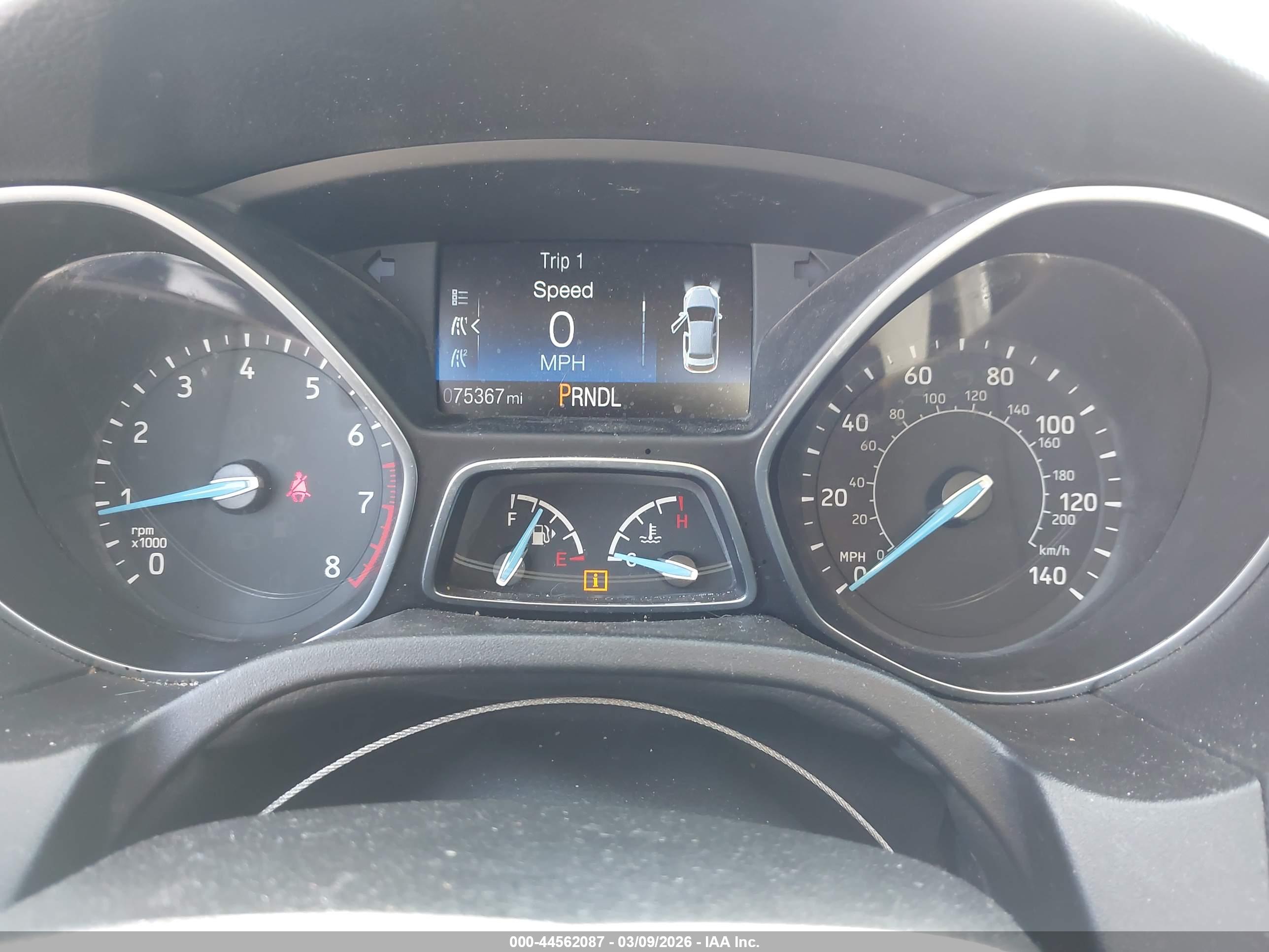 FORD FOCUS image 7