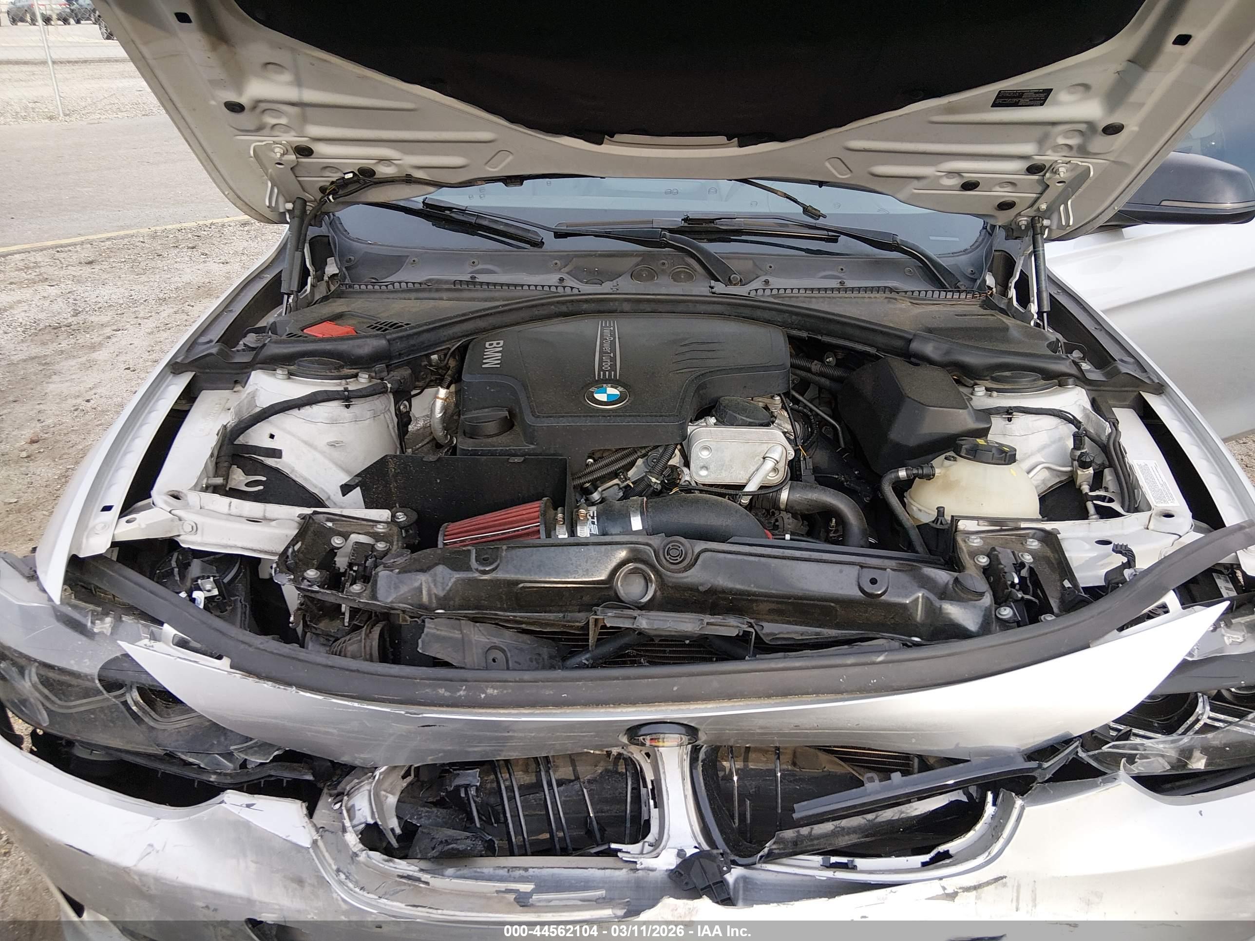 BMW 328I image 10