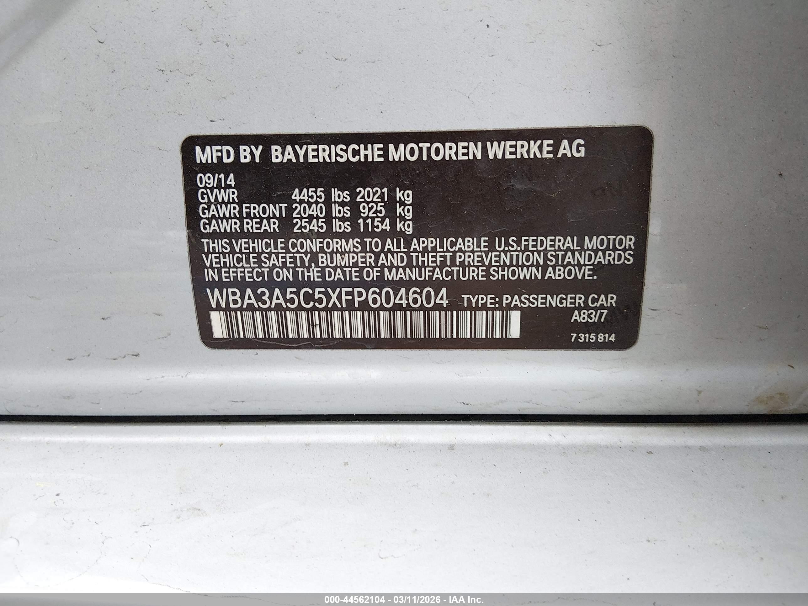 BMW 328I image 9