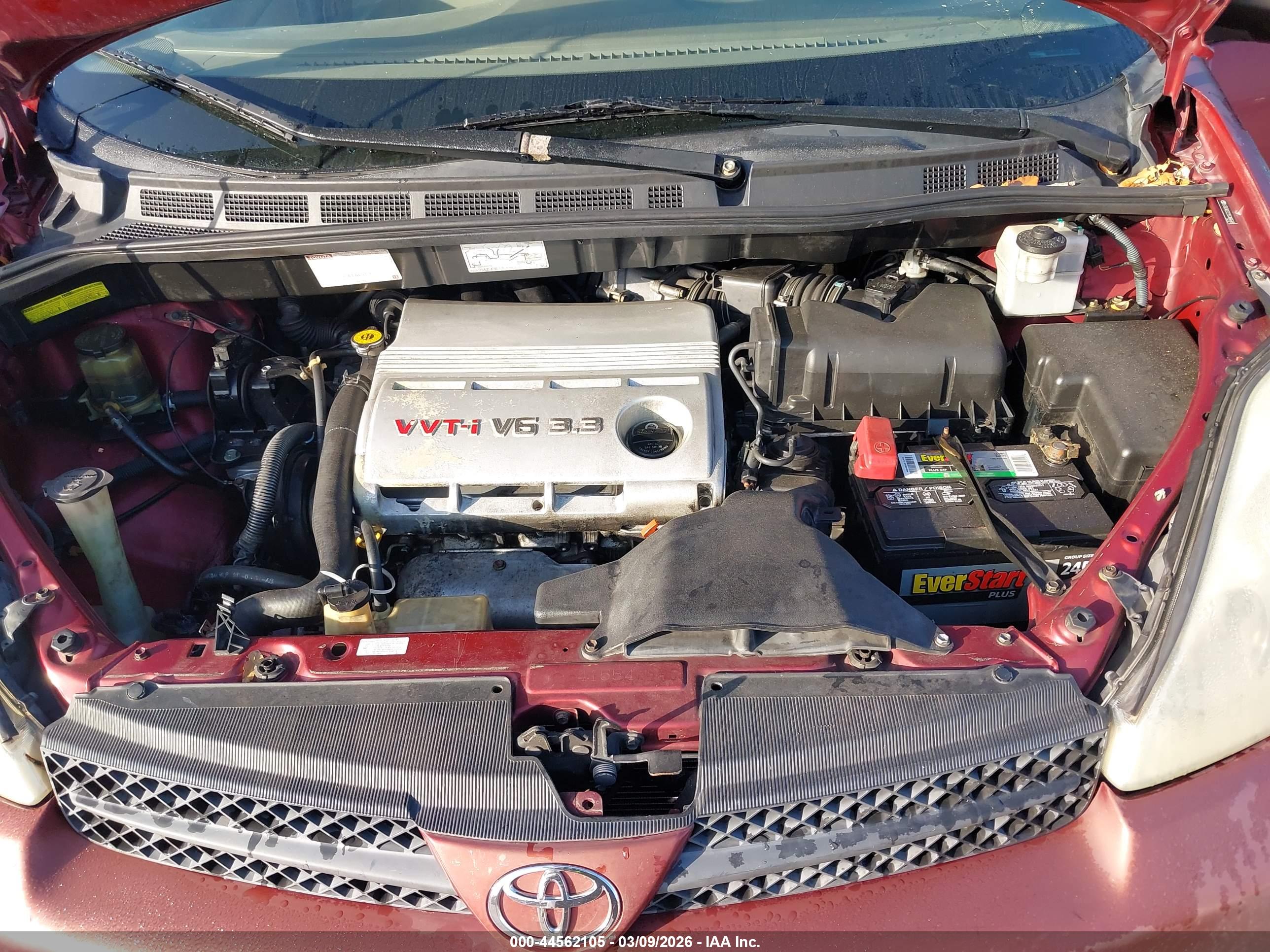 TOYOTA SIENNA image 10