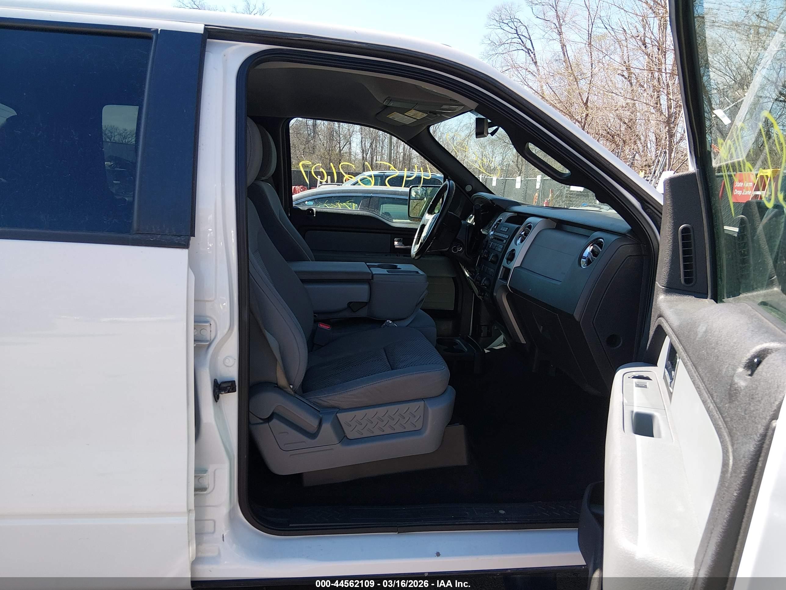 FORD F-150 image 5