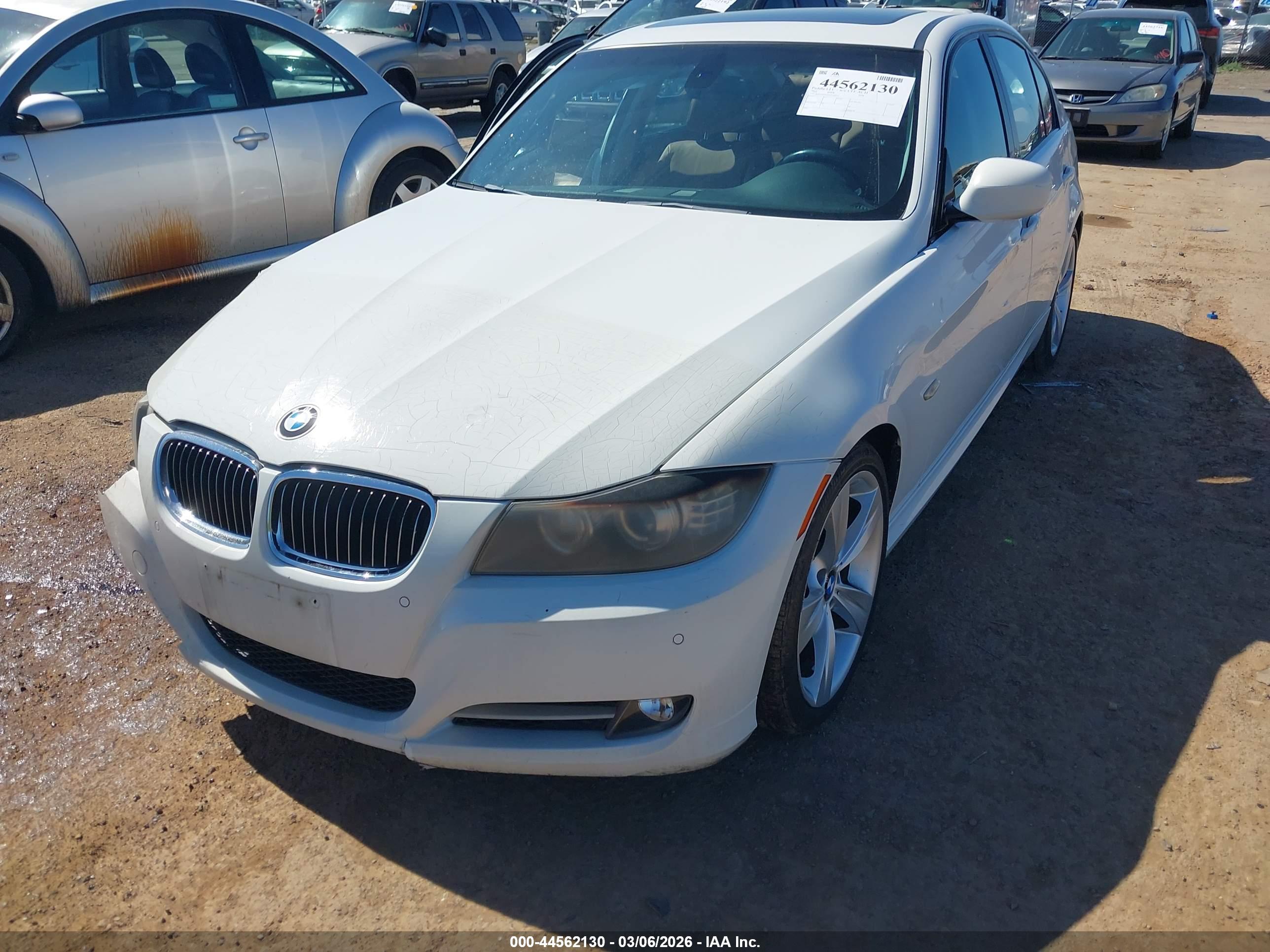 BMW 335I image 2