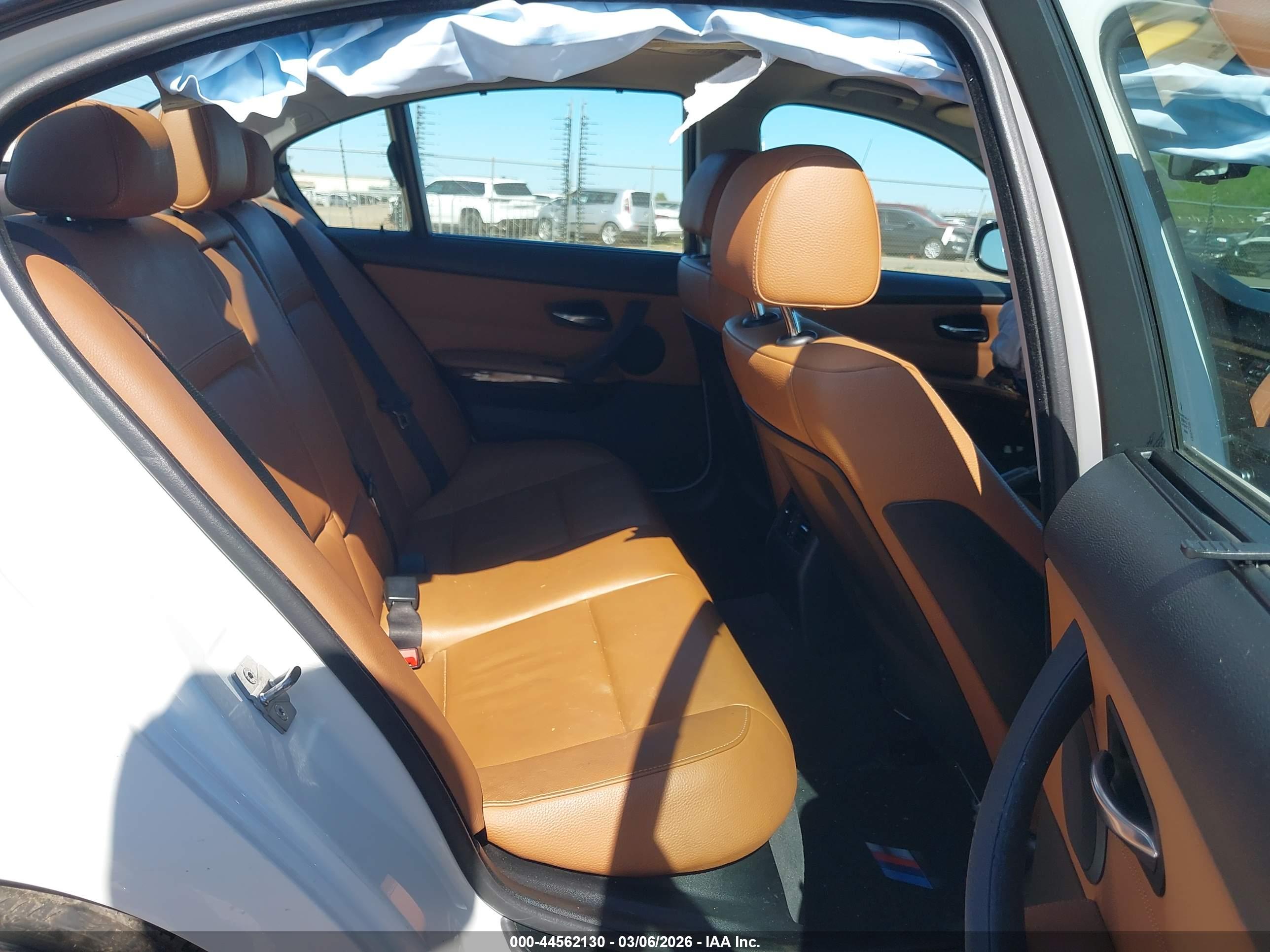 BMW 335I image 8